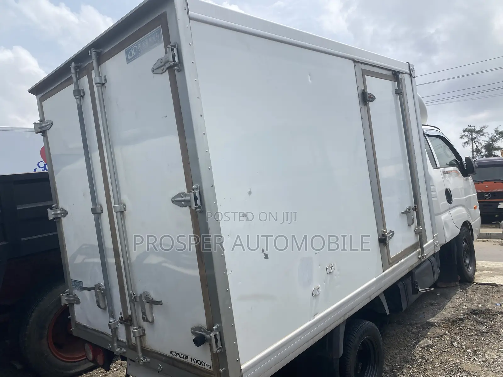 Kia Cooling Van Truck