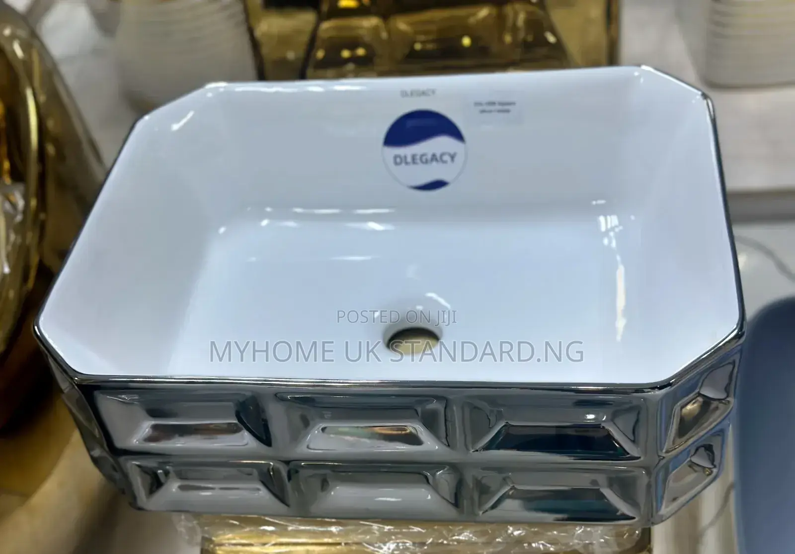Saffron White and Silver Table Top Art Basin
