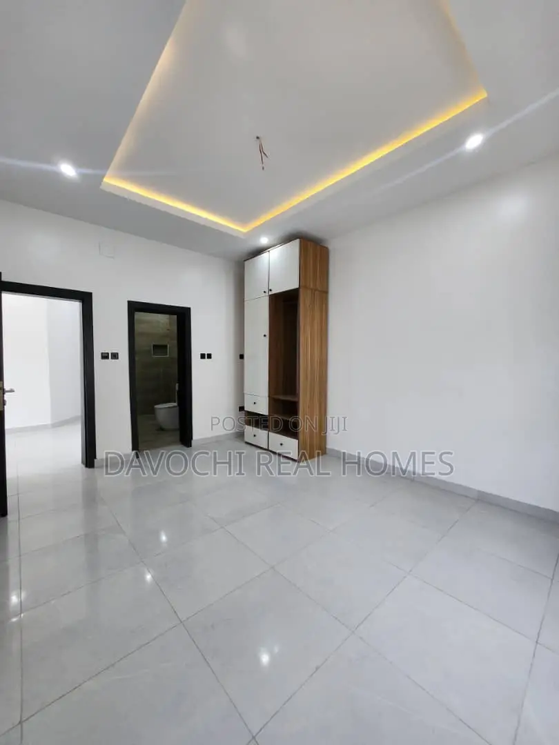 4bdrm Duplex in Ikate, Lekki for rent