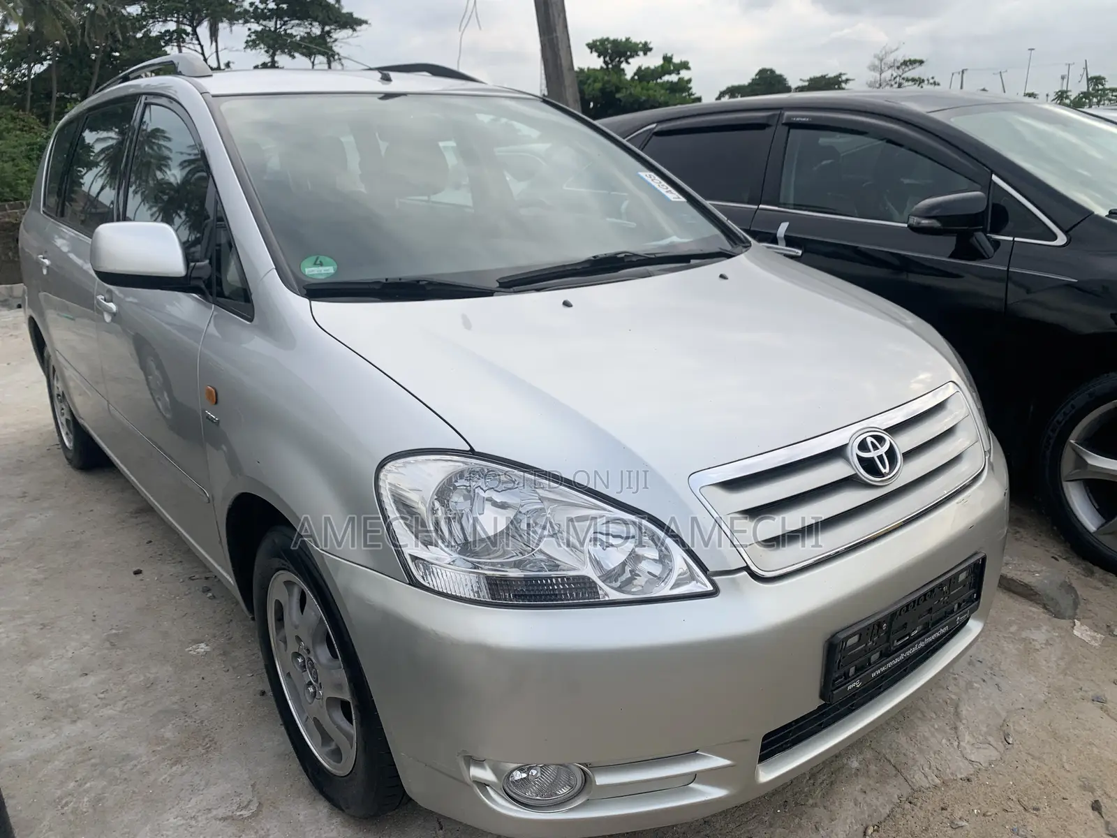 Toyota Avensis 1.8 C Combi 2005 Silver