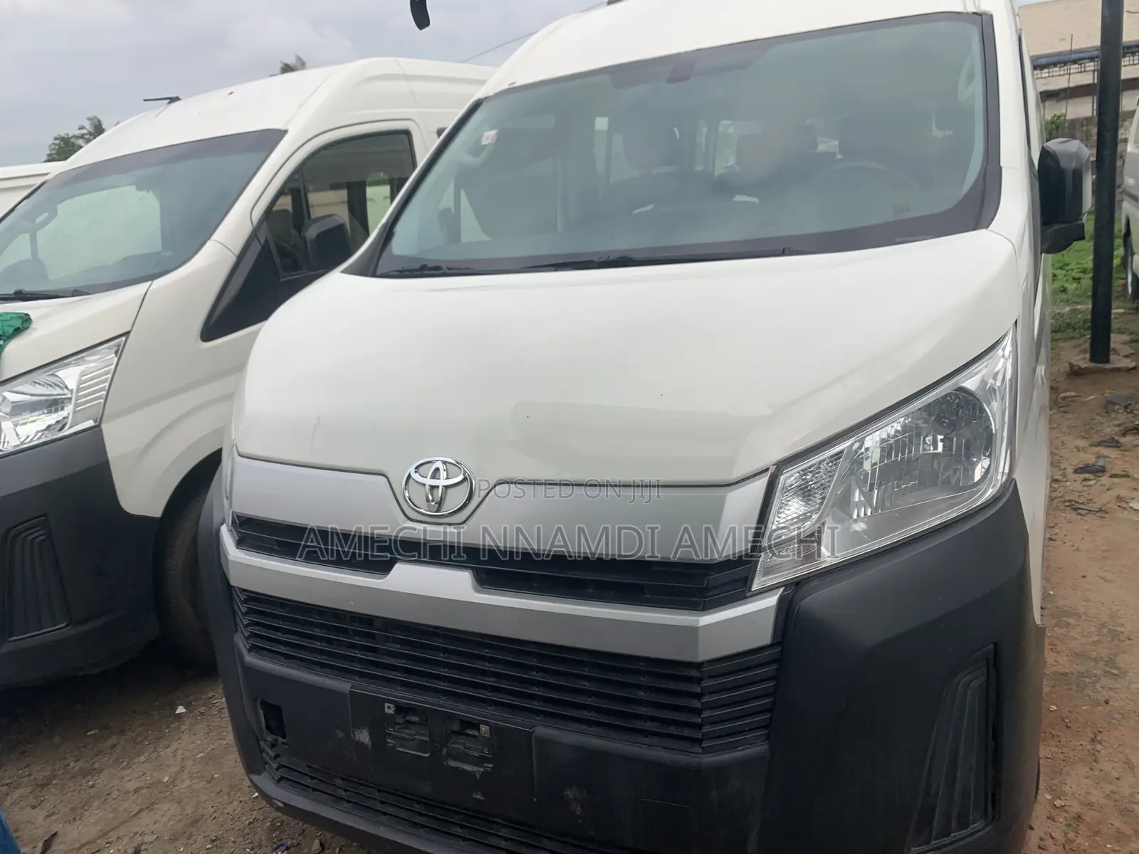 Toyota HiAce 2021 White