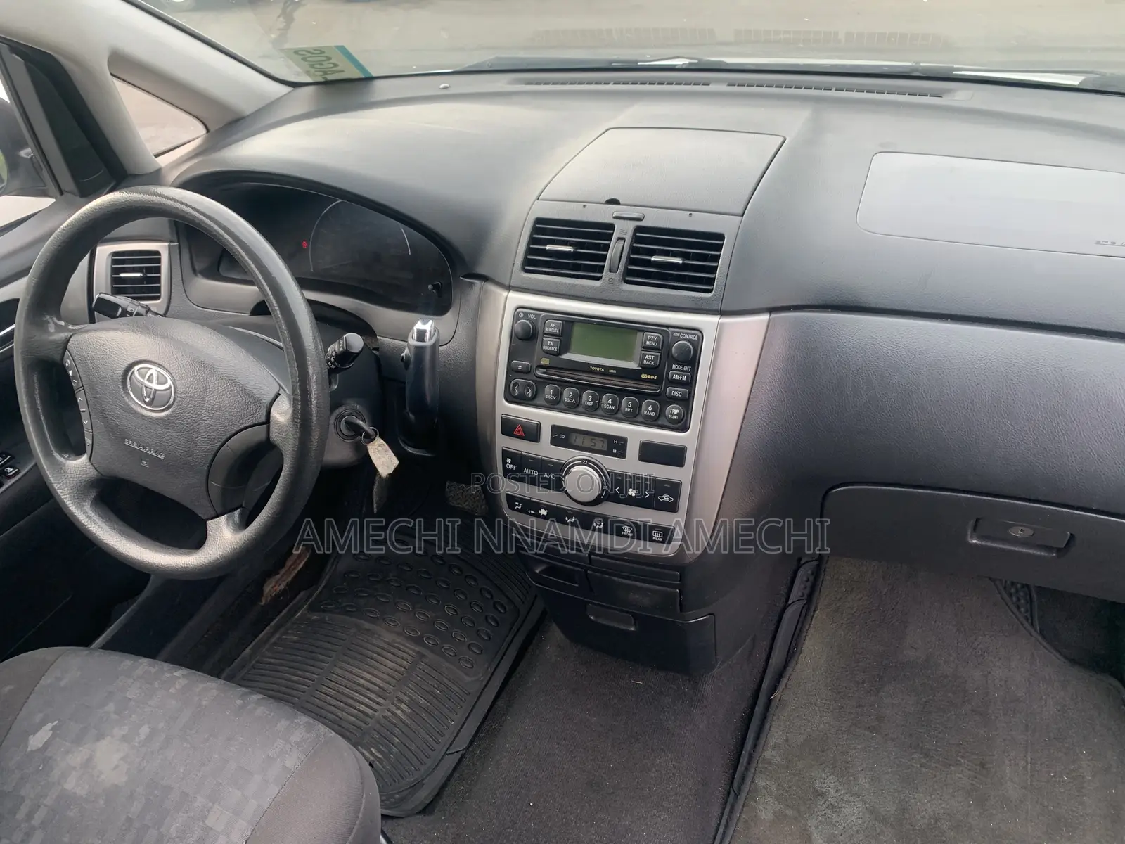 Toyota Avensis 1.8 C Combi 2005 Silver