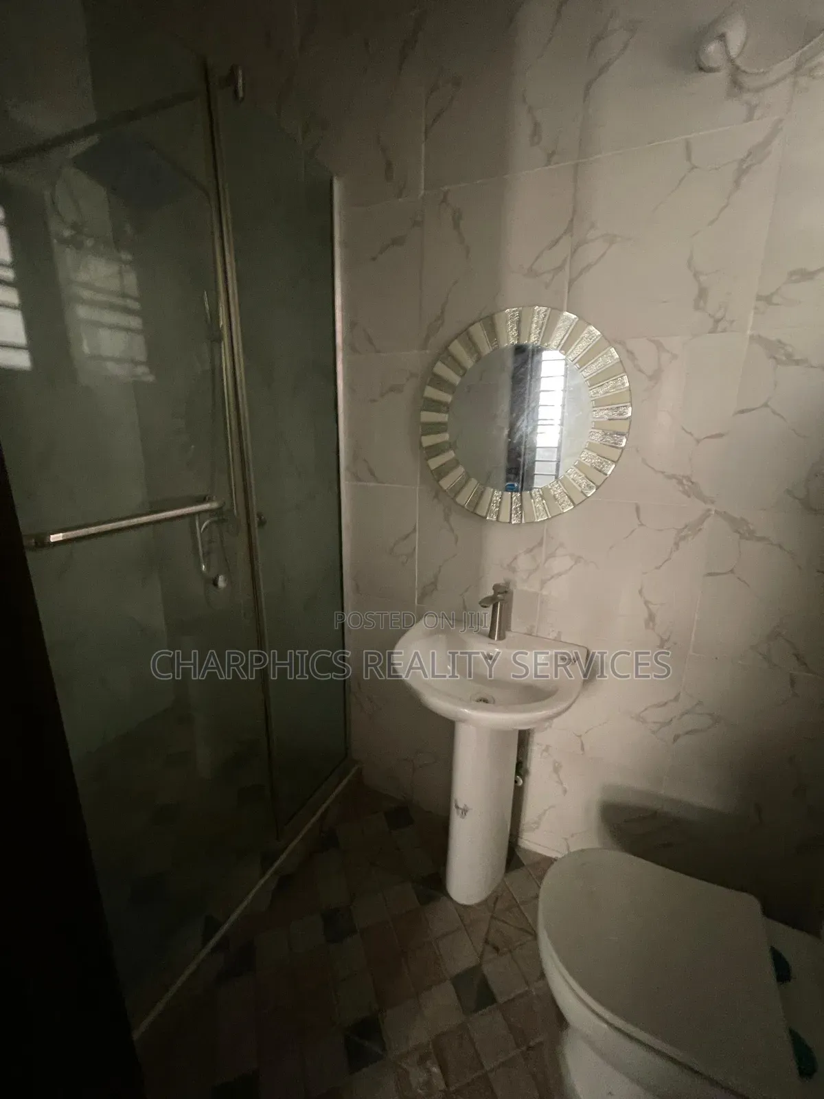 4bdrm Duplex in Lekki for rent
