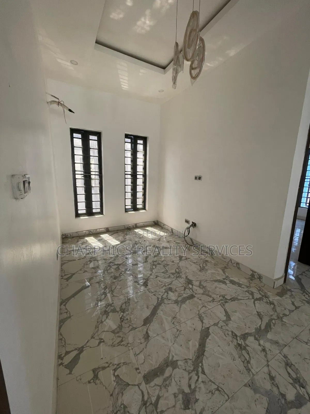 4bdrm Duplex in Lekki for rent