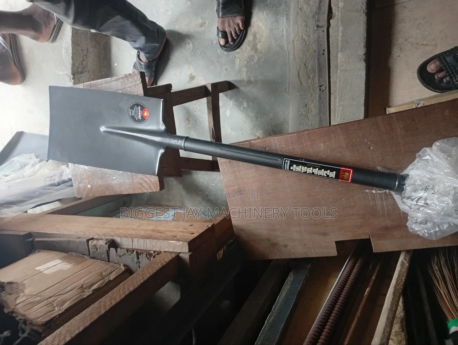 Shovel Spade