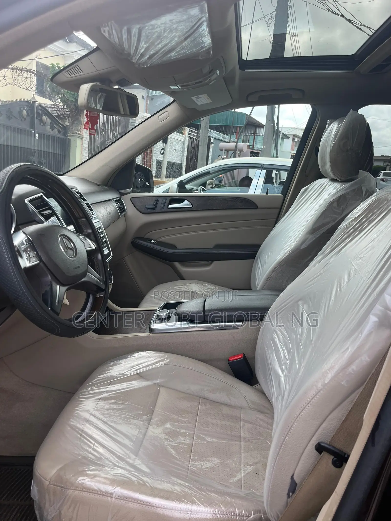 Mercedes-Benz M Class ML350 4MATIC 4dr SUV AWD (3.5L 6cyl 7A) 2014