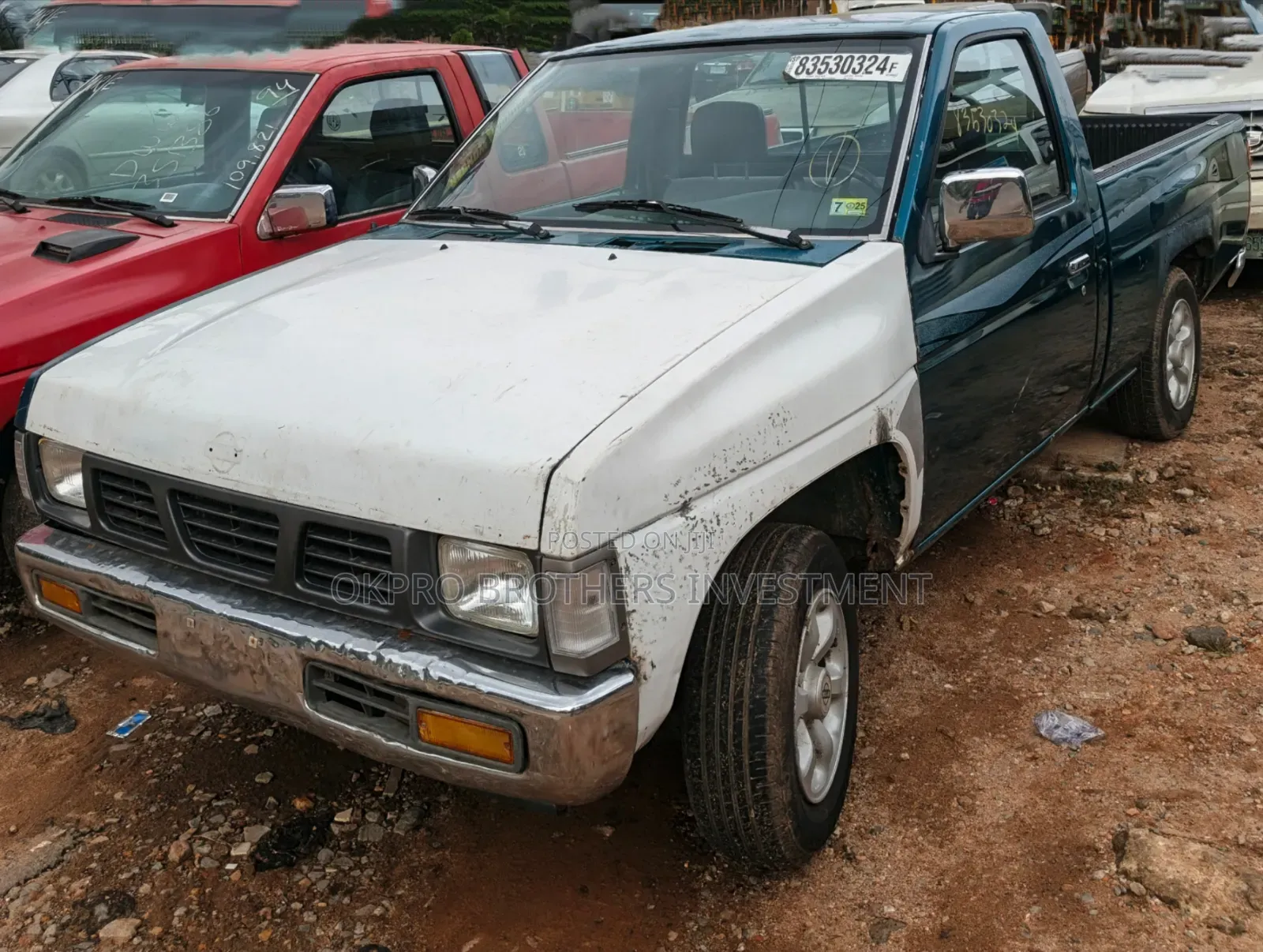 Nissan Pick-Up 1996 Blue