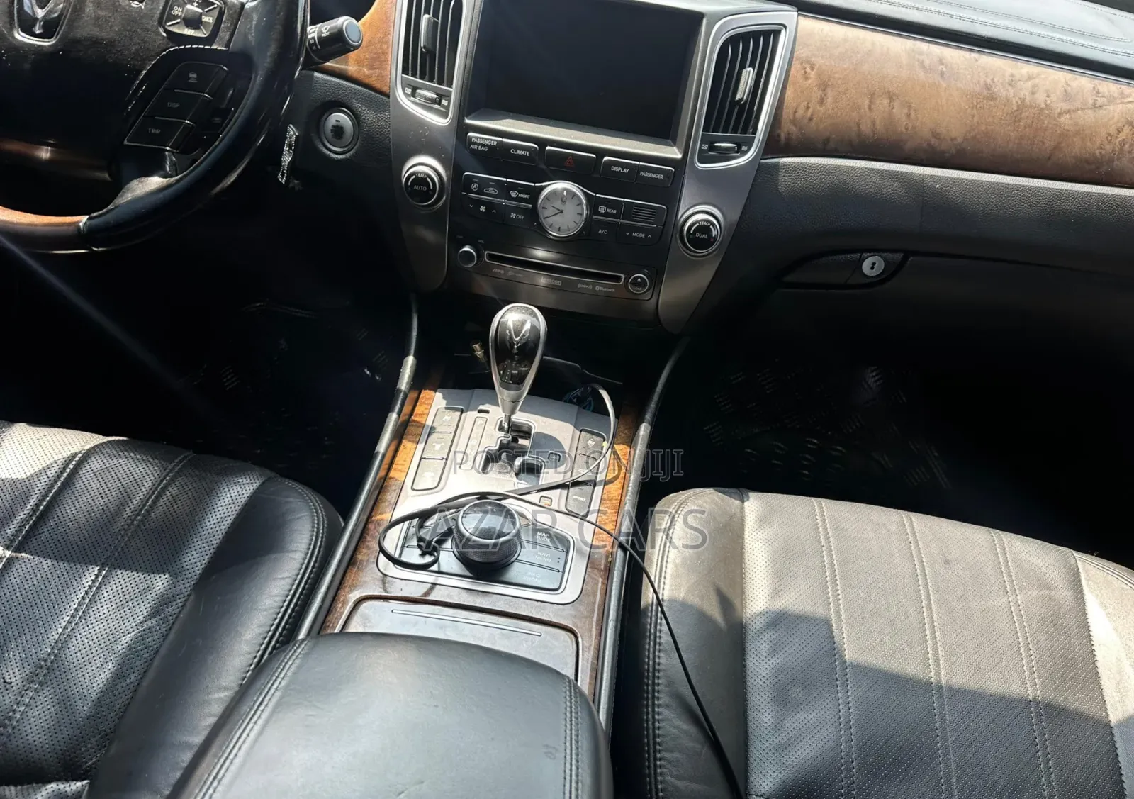 Hyundai Equus Signature 2012 Black