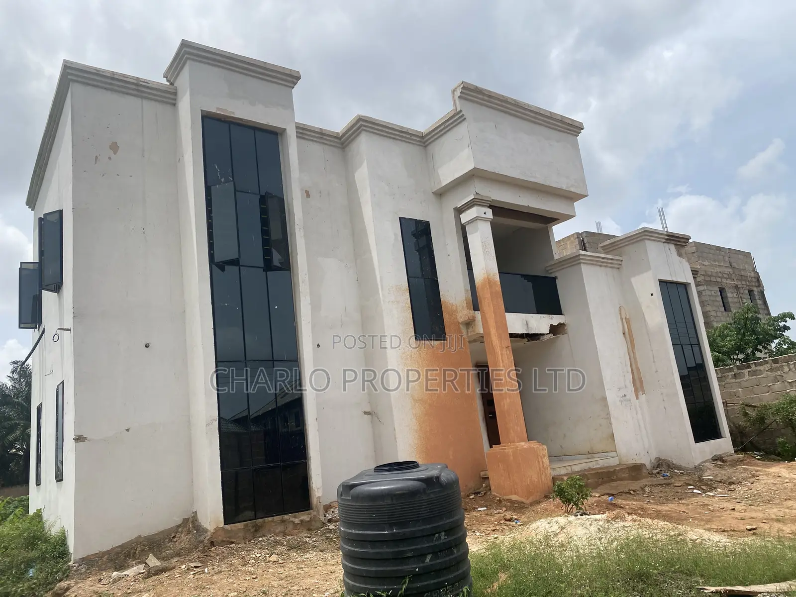 5bdrm Duplex in Benin City for sale