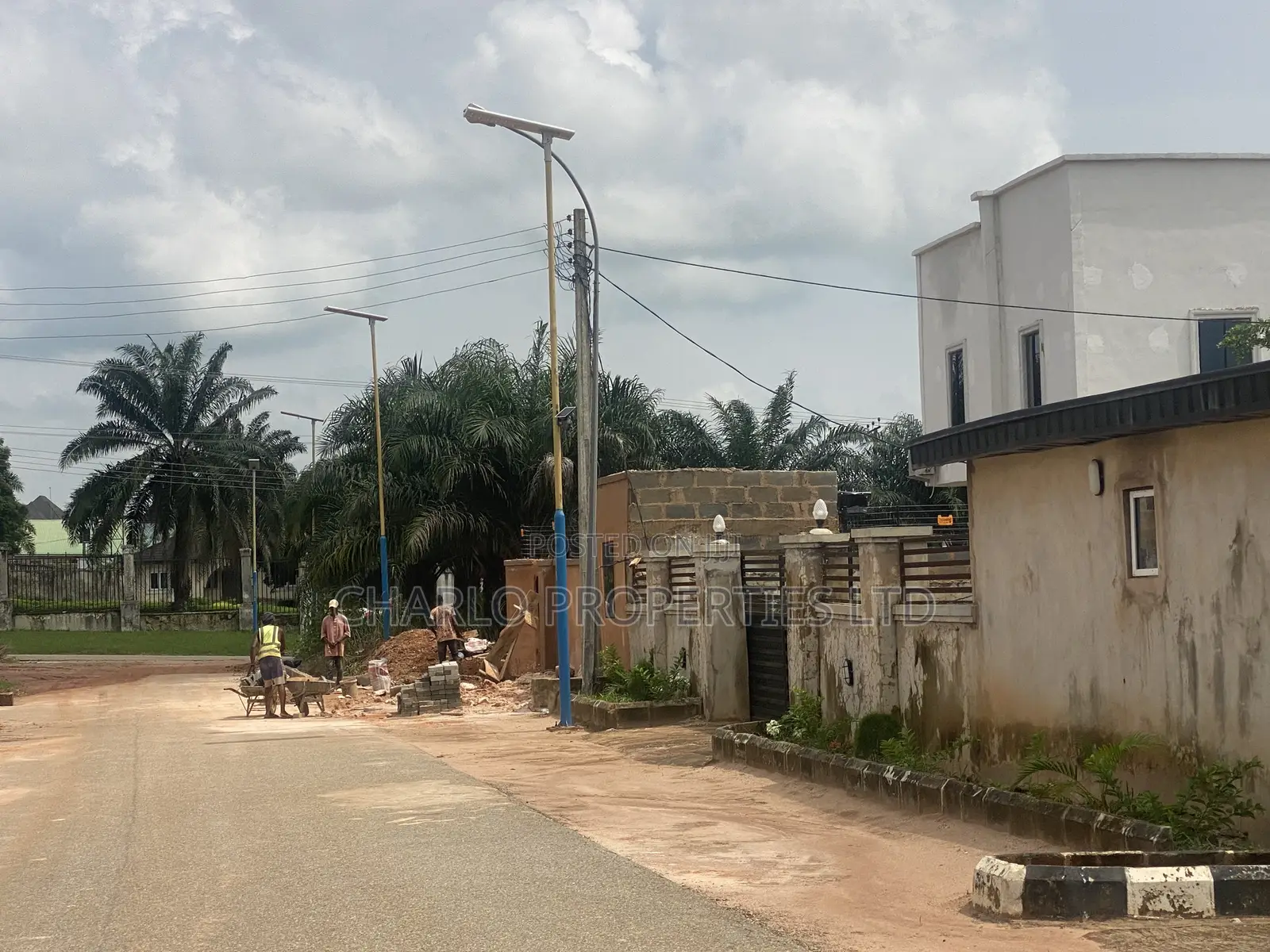 Nice and Genuine 100x200ft With C of O in Iyekogba Estate