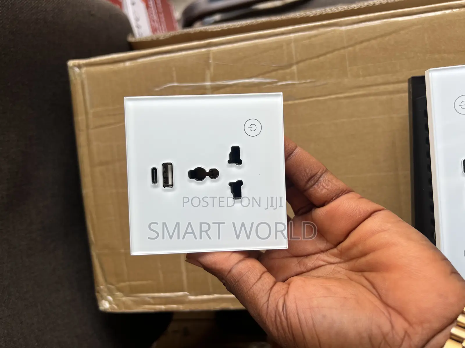 13amps Single Wifi Smart Socket With Tuya, Alexa Google