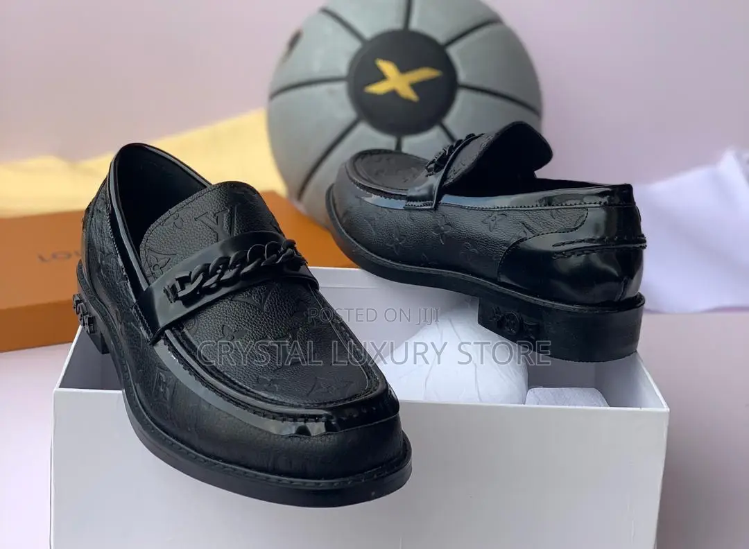 Louis Vuitton Quality Luxury Men Cooperate Shoe