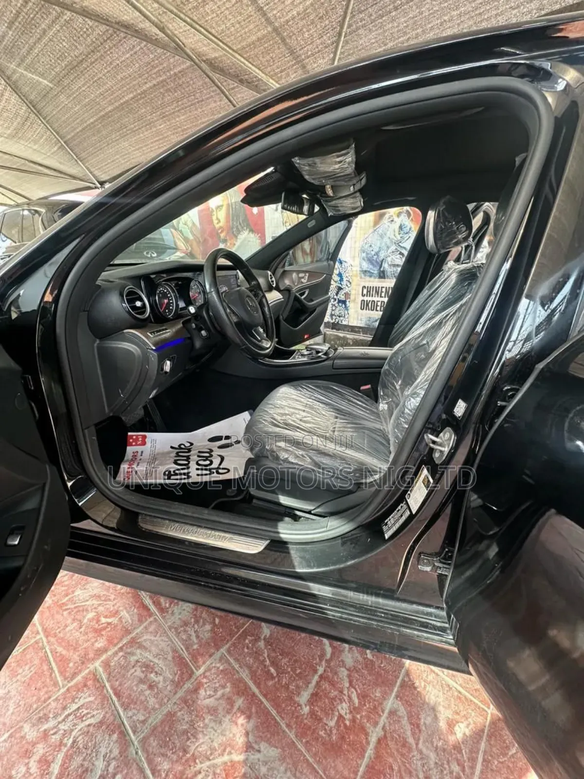 Mercedes-Benz E300 4Matic AWD Sedan (2.0L 4cyl 9A) 2017 Black