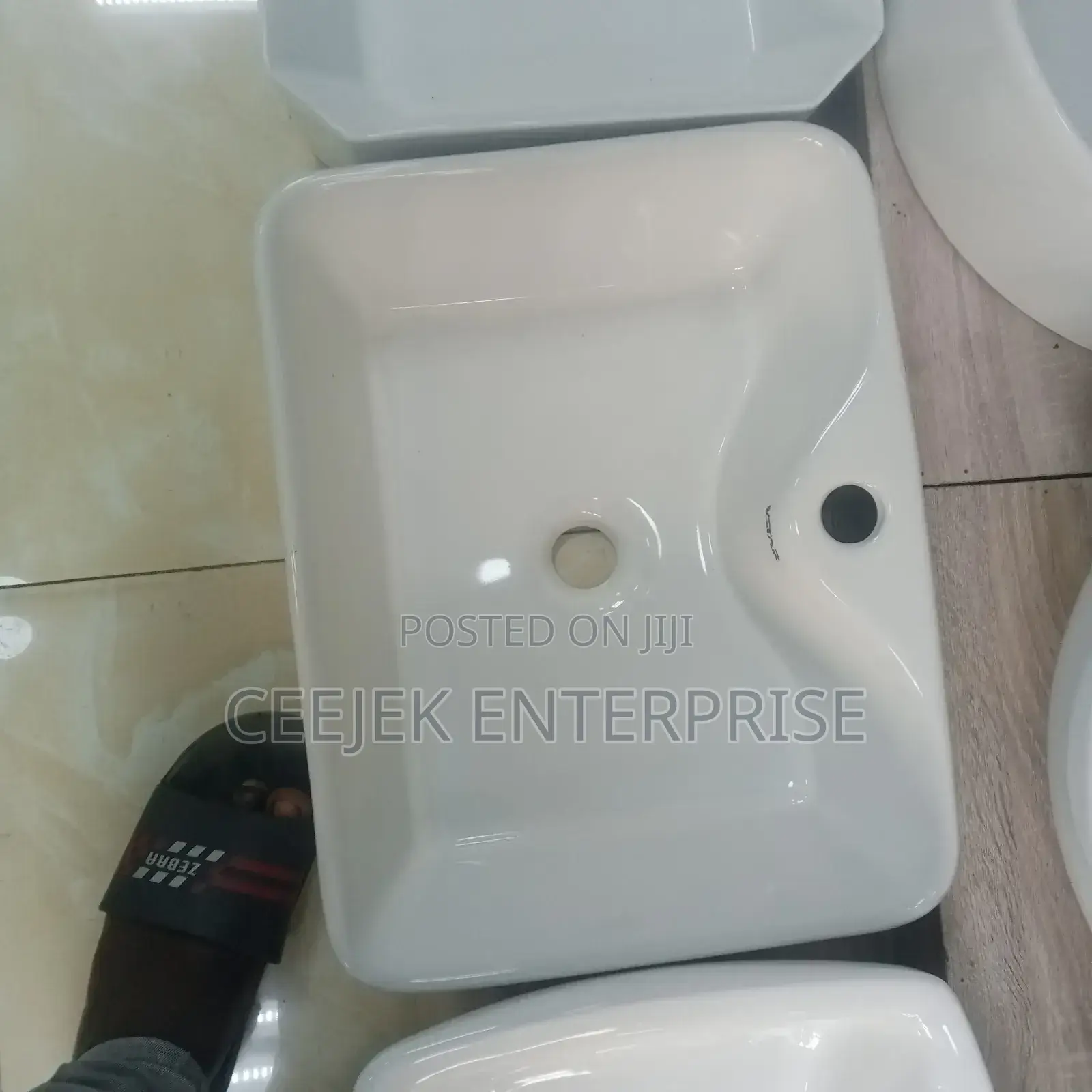 Conuter Top Basin