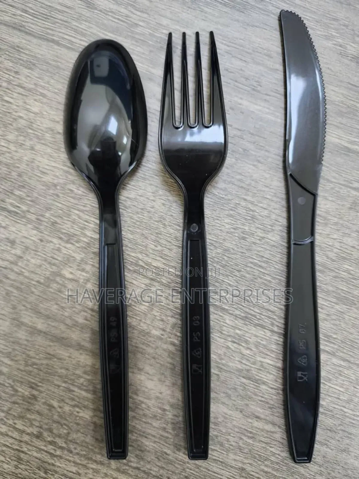 Black Disposable Plastic Spoons/Forks- 6 Inches (500pces)