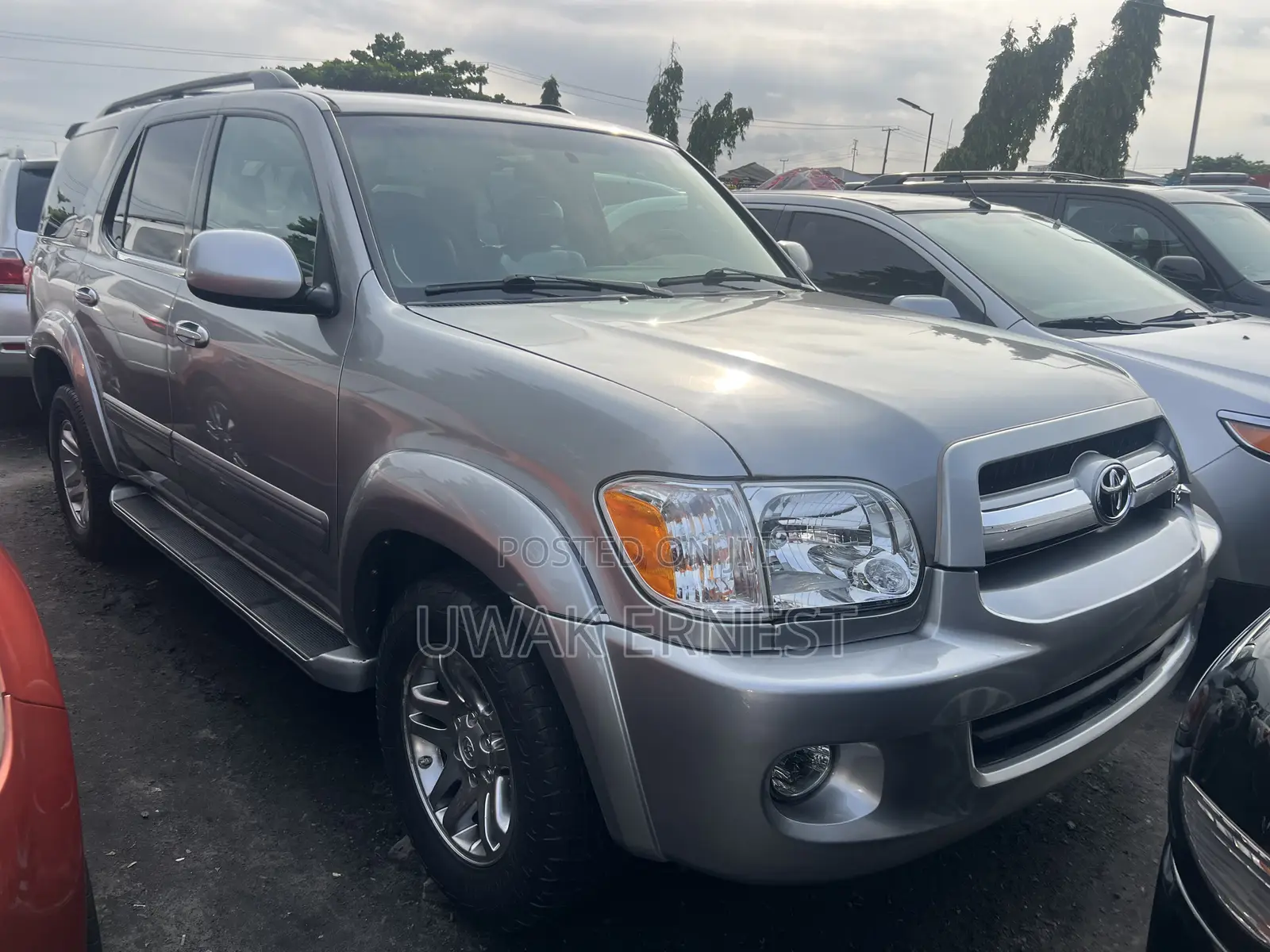 Toyota Sequoia Limited 4dr SUV 4WD (4.7L 8cyl 5A) 2006 Silver