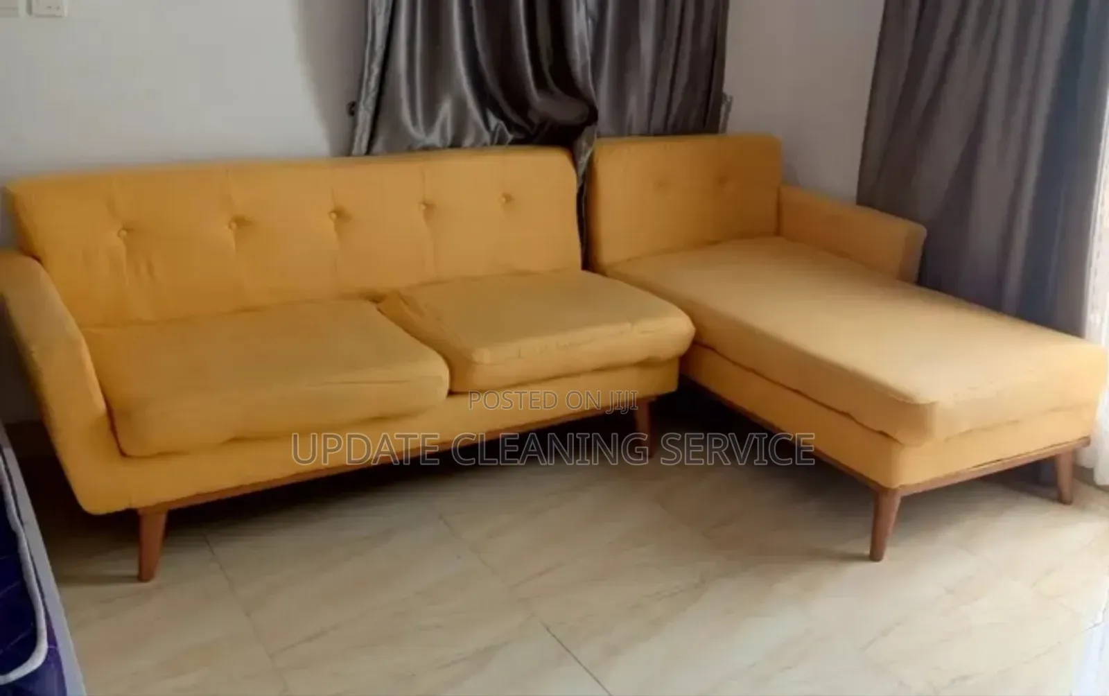 Book Your Sofa Cleaning and Enjoy Our Premium Service
