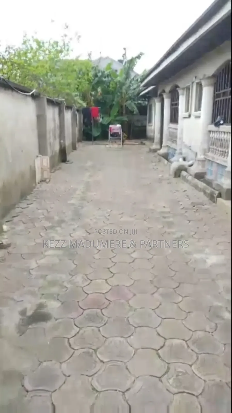 6bdrm Block of Flats in Off Sars Road, Port for sale
