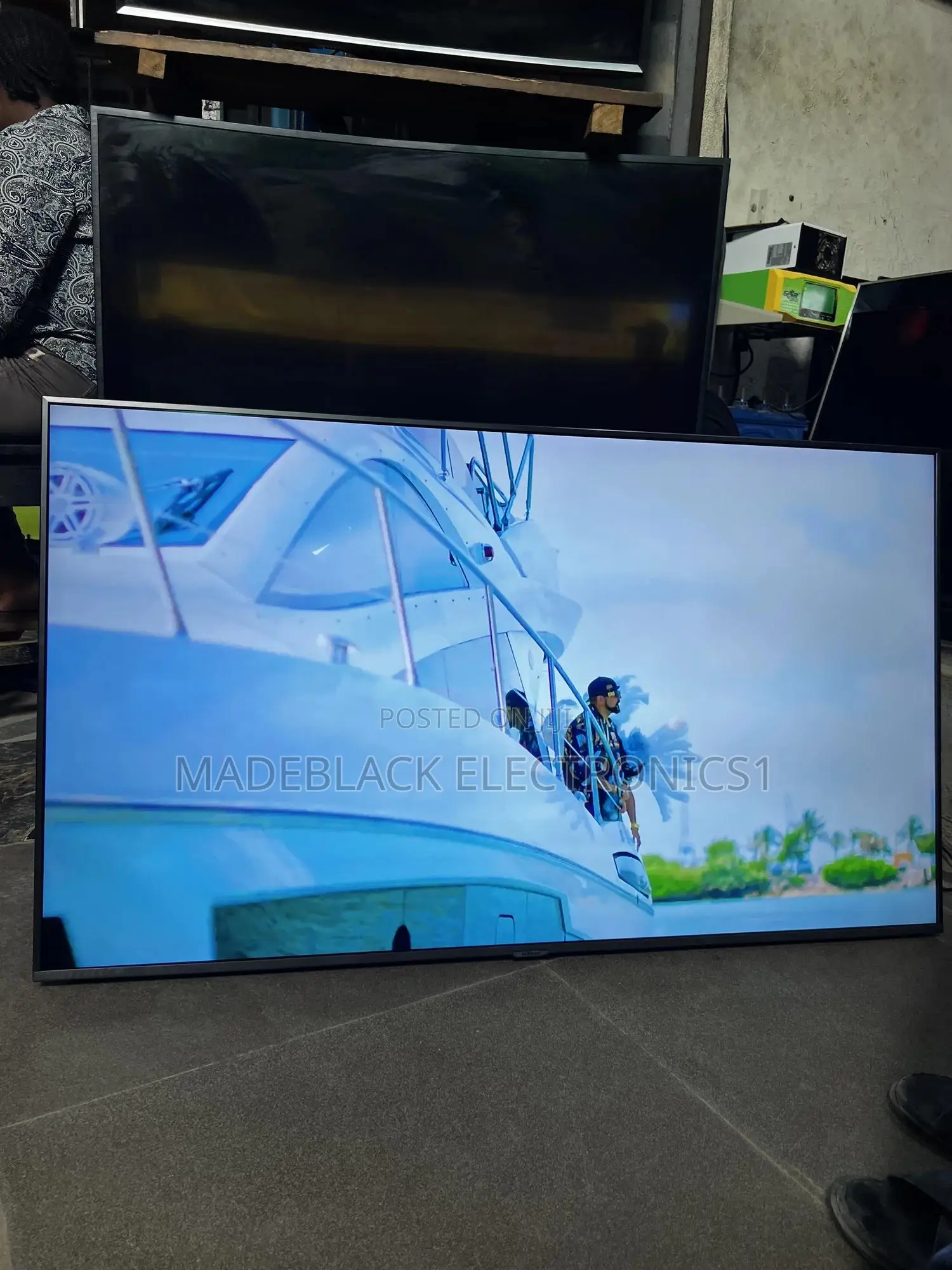 Samsung Smart Tv 50 Inch Available