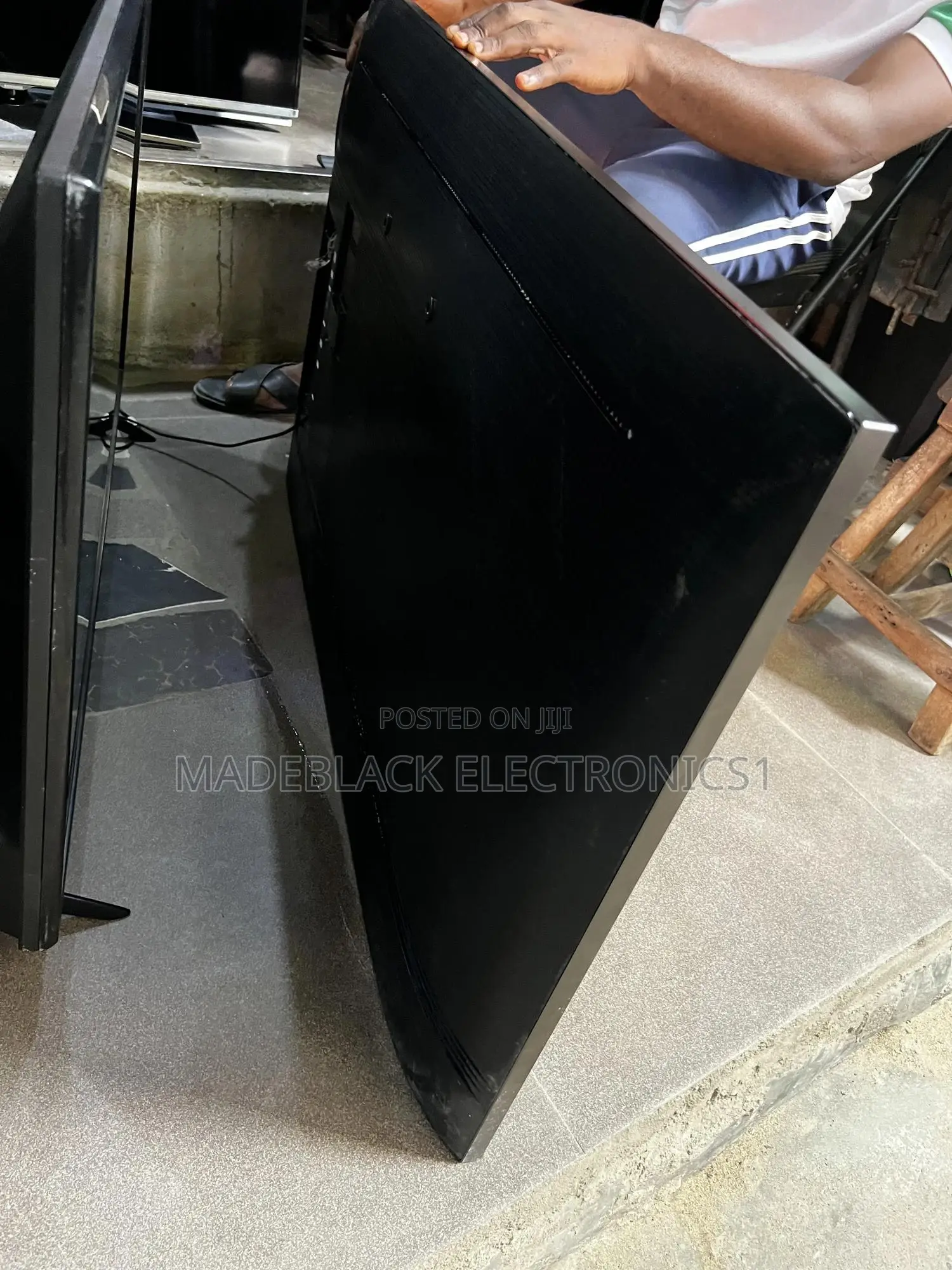 Samsung Smart Tv 50 Inch Available