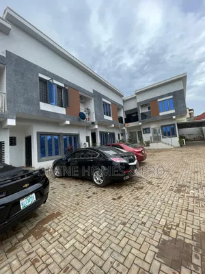 3bdrm Duplex in Berger Clinic, Life Camp for sale