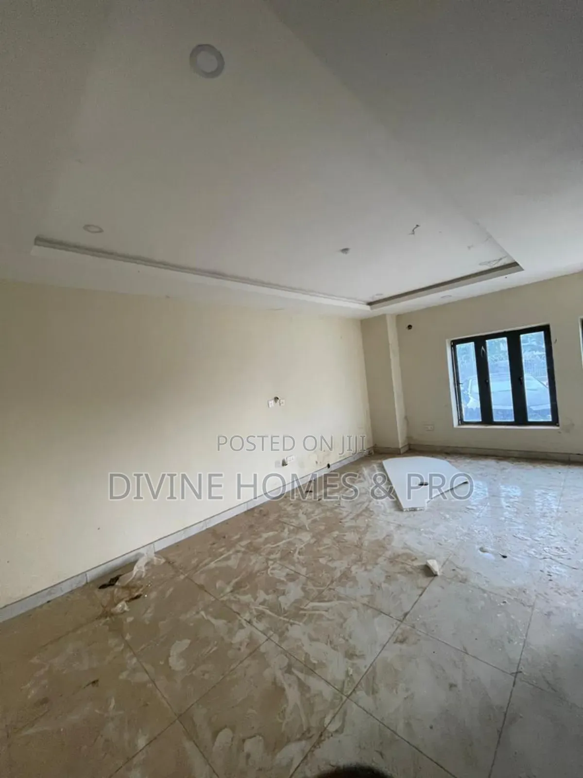 3bdrm Duplex in Berger Clinic, Life Camp for sale