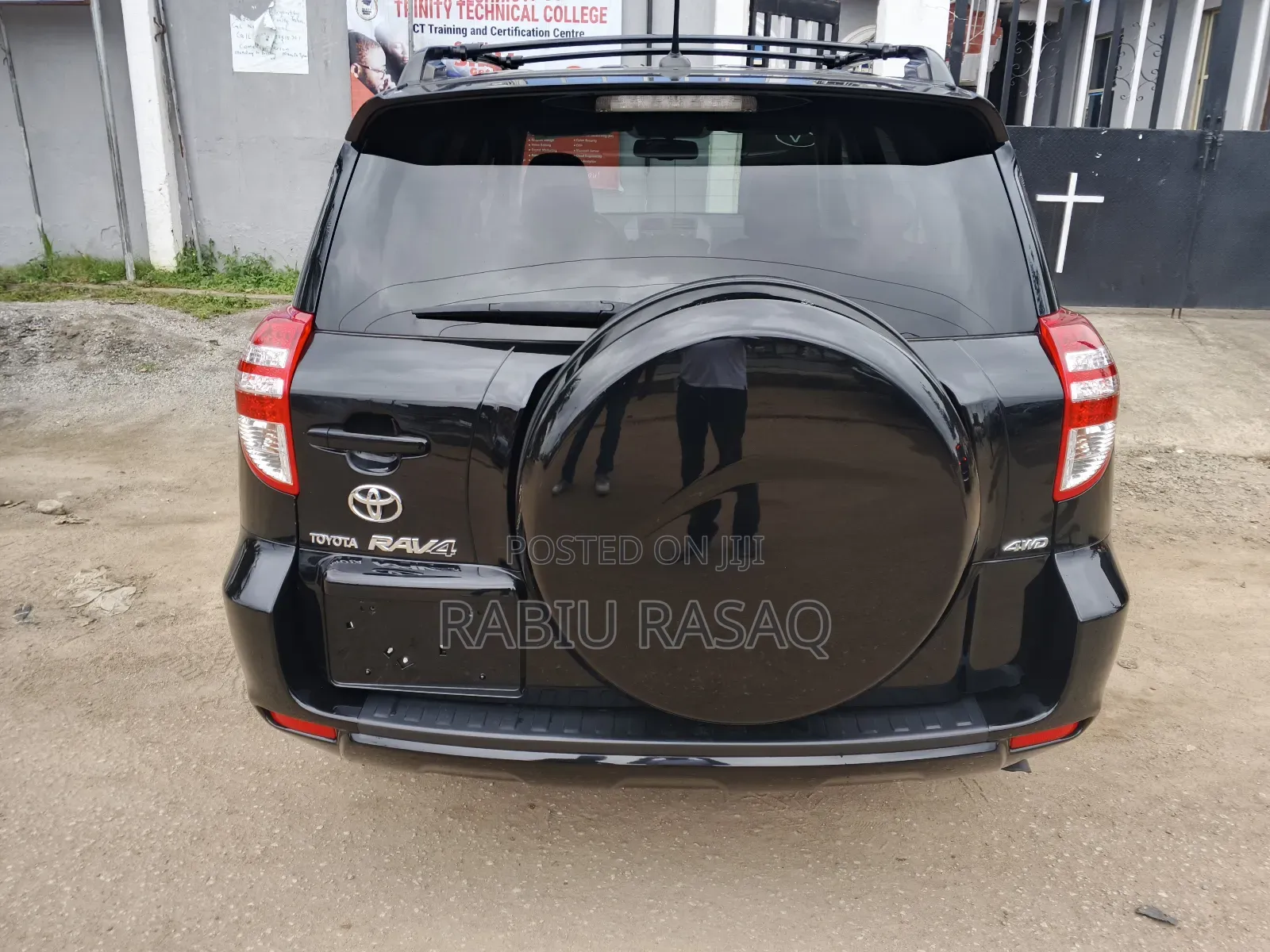 Toyota RAV4 2010 Black
