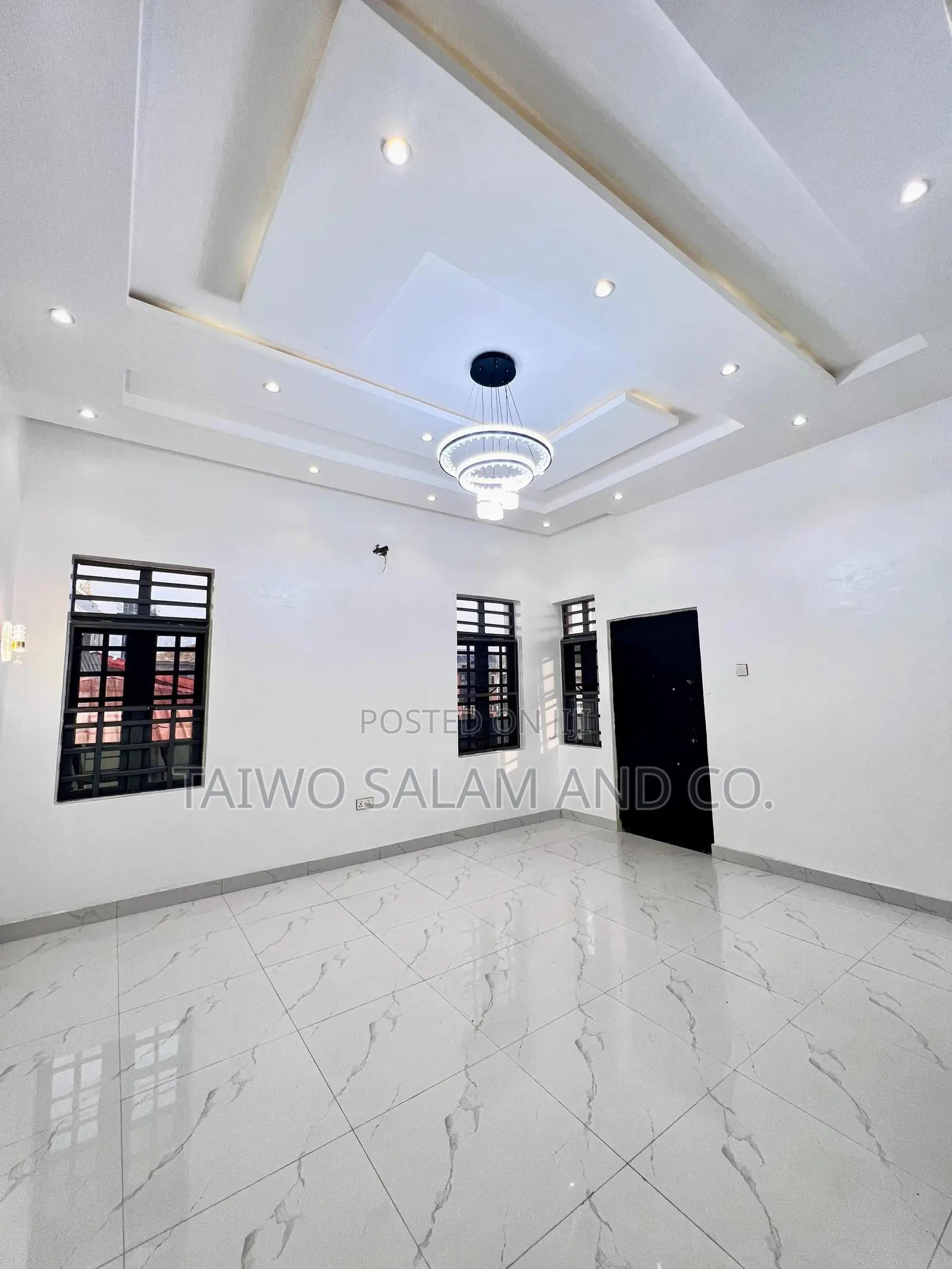 5bdrm Duplex in Akala Express for sale