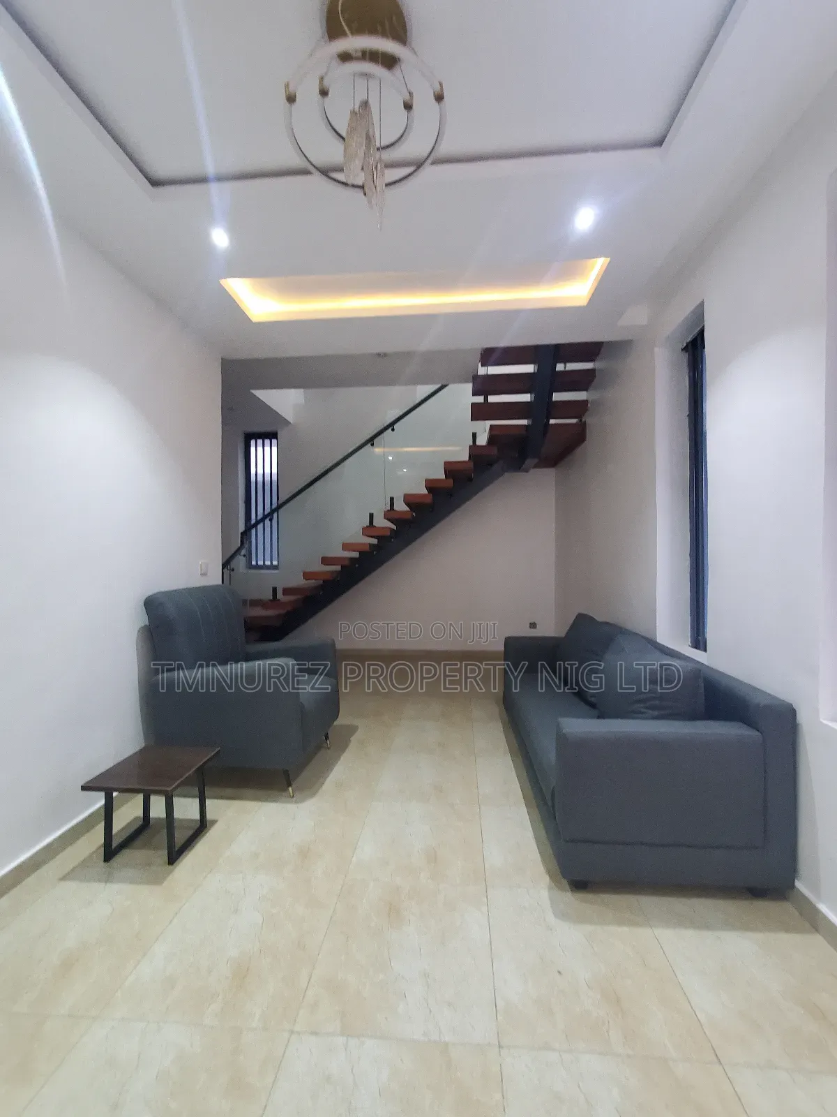 Furnished 4bdrm Duplex in Orchid, Chevron for sale