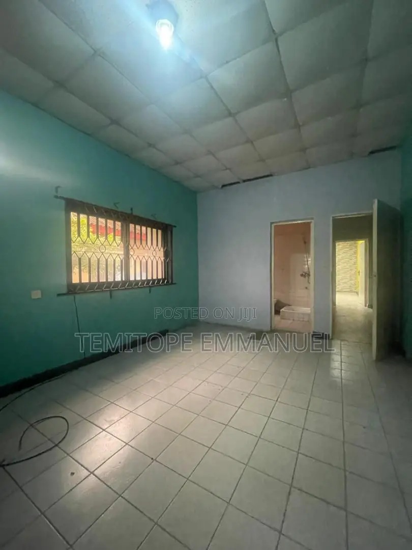 5bdrm Duplex in Lekki Phase 1 for rent