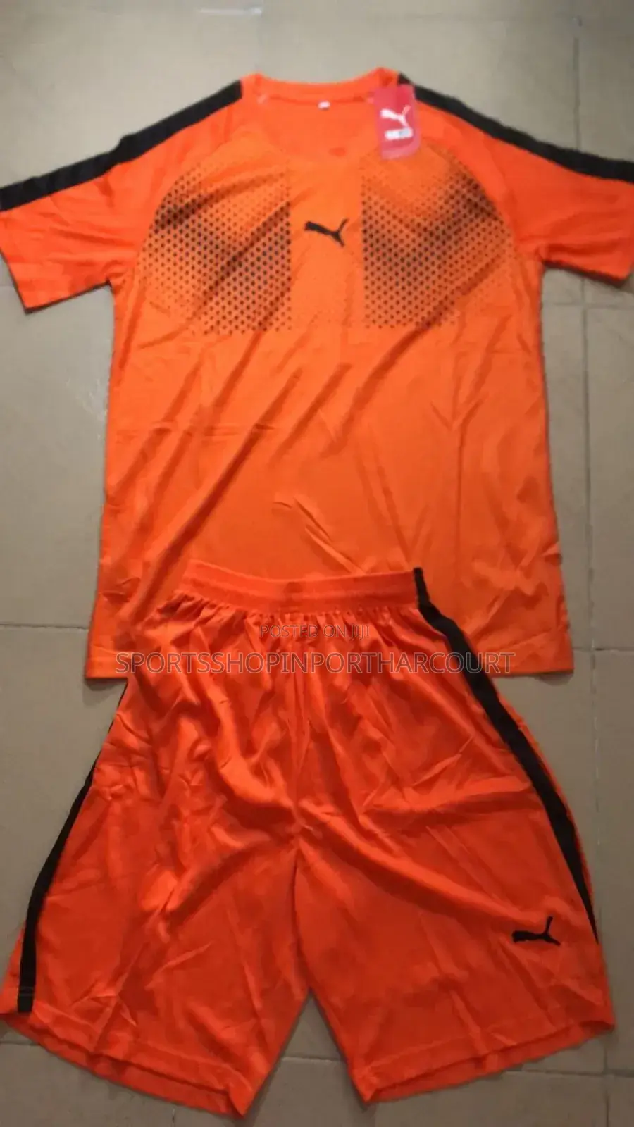 Set of Sports Jerseys (15pis)