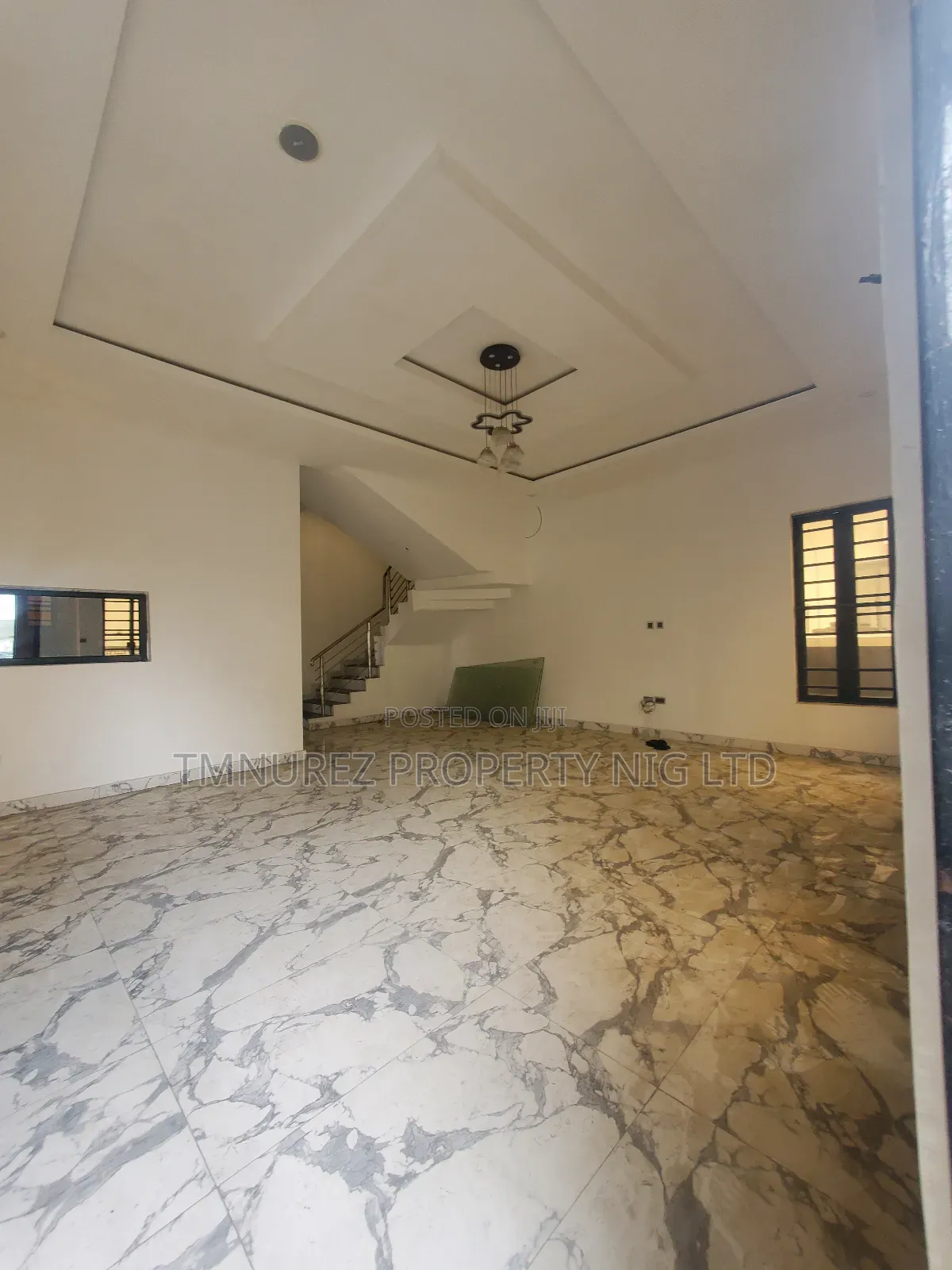 4bdrm Duplex in Royal Pine, Chevron for rent