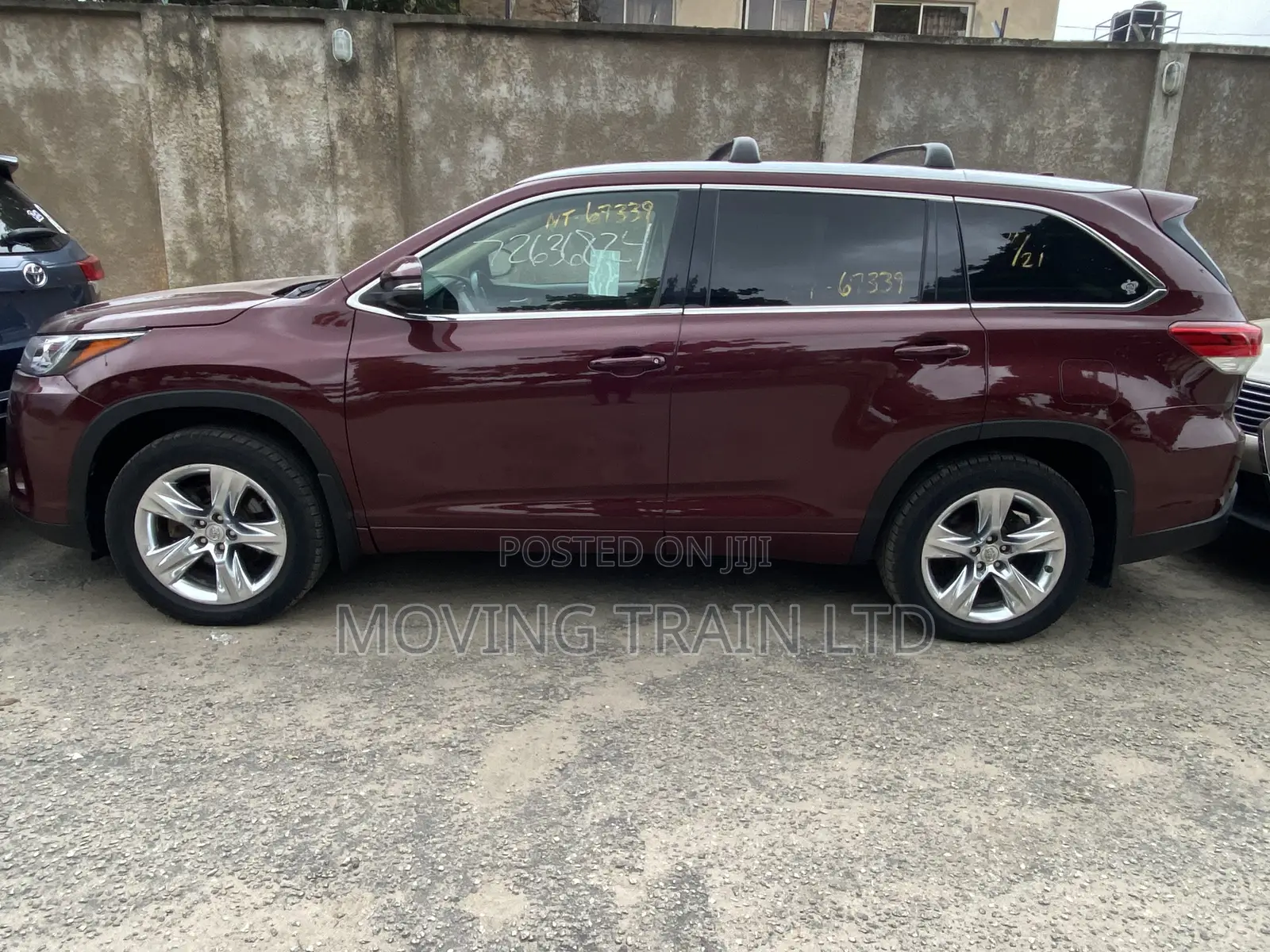 Toyota Highlander Limited 4dr SUV AWD (3.5L 6cyl 6A) 2015 Red