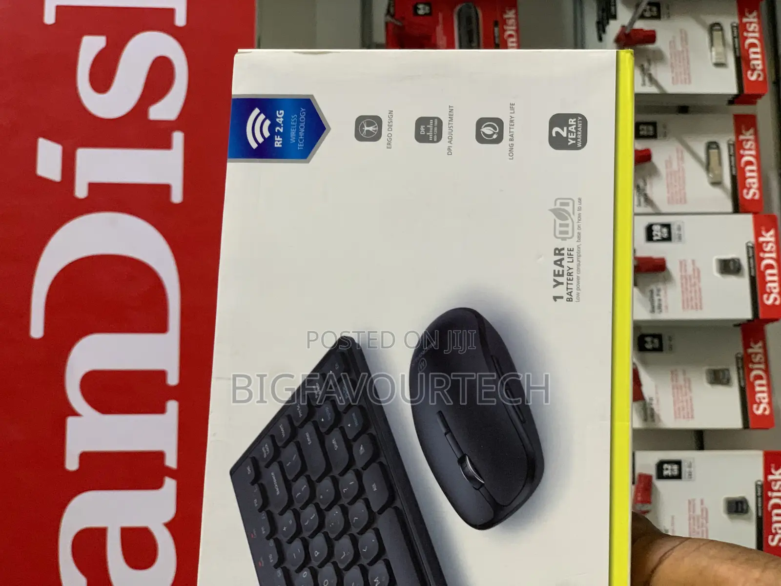 Micropack Ifree Mini Slim Wireless Mouse and Keyboard Comb