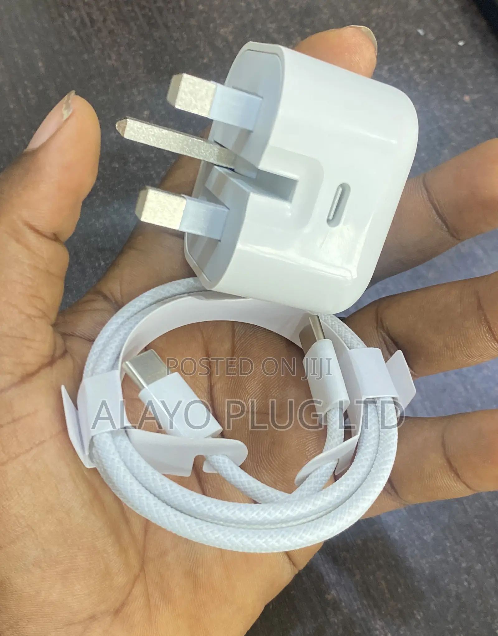 Original iPhone 15 Series Adapter With Usb-C