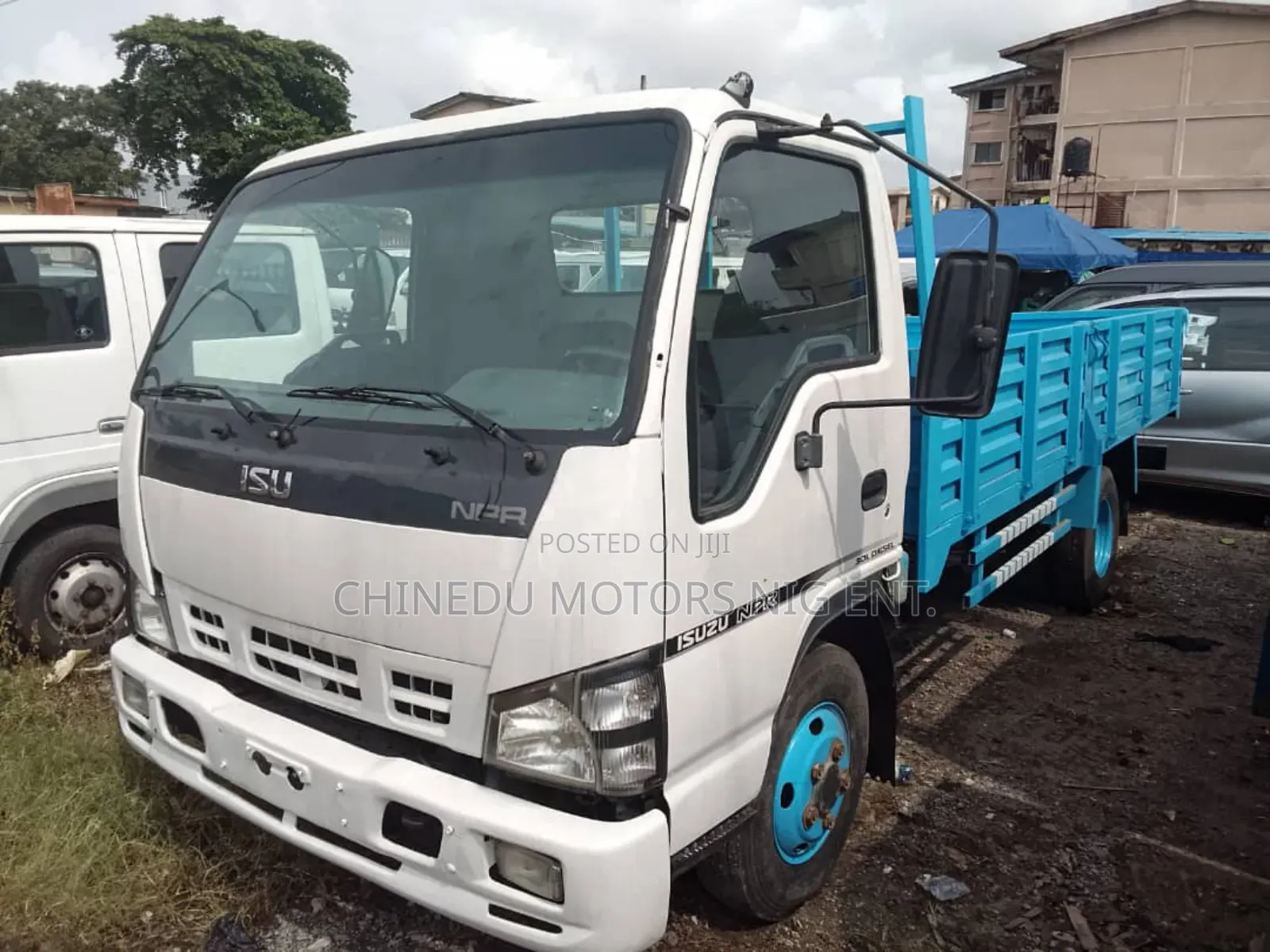 Isuzu NPR Truck