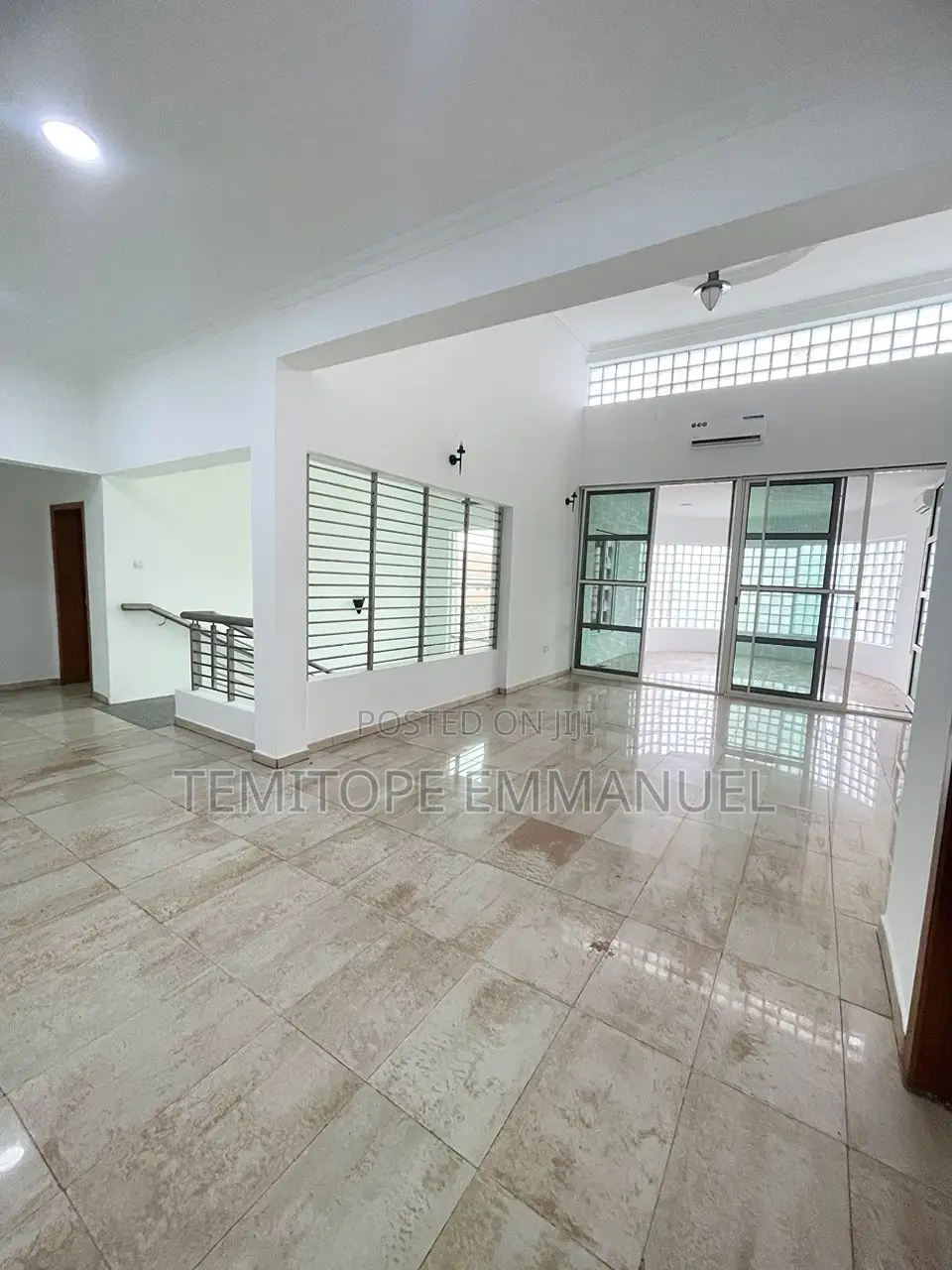 Furnished 5bdrm Duplex in Osborne Foreshore Estate for rent