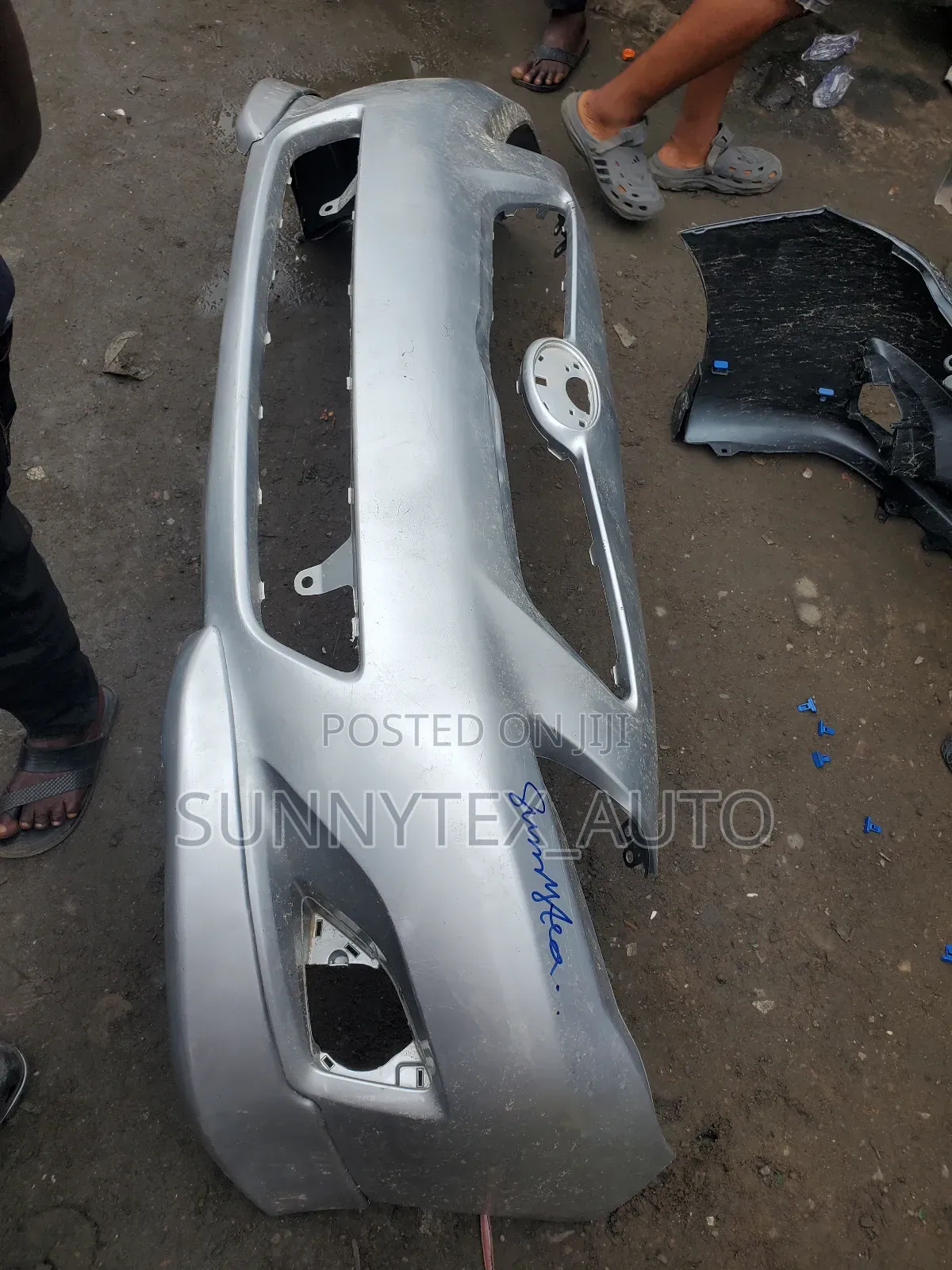 Front Bumper Toyota Corolla 2008-2010