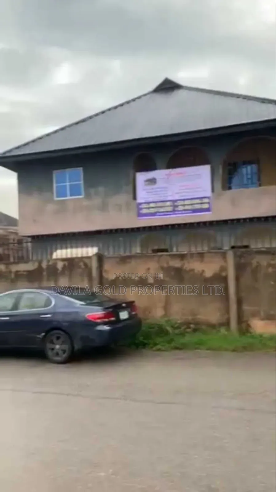 12bdrm Block of Flats in Benin City for sale