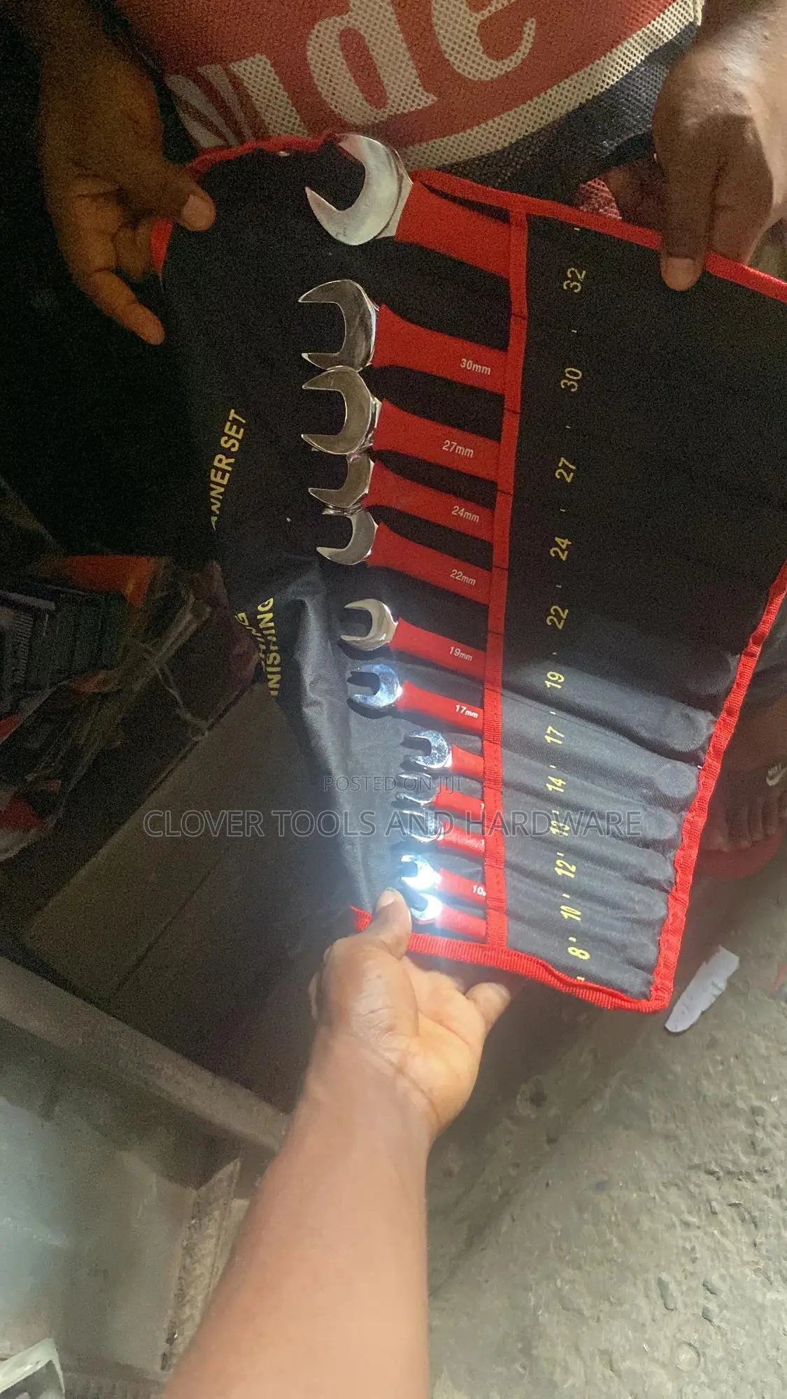 14 Piece Combination Spanner Set 6-32mm Metric Mechanics