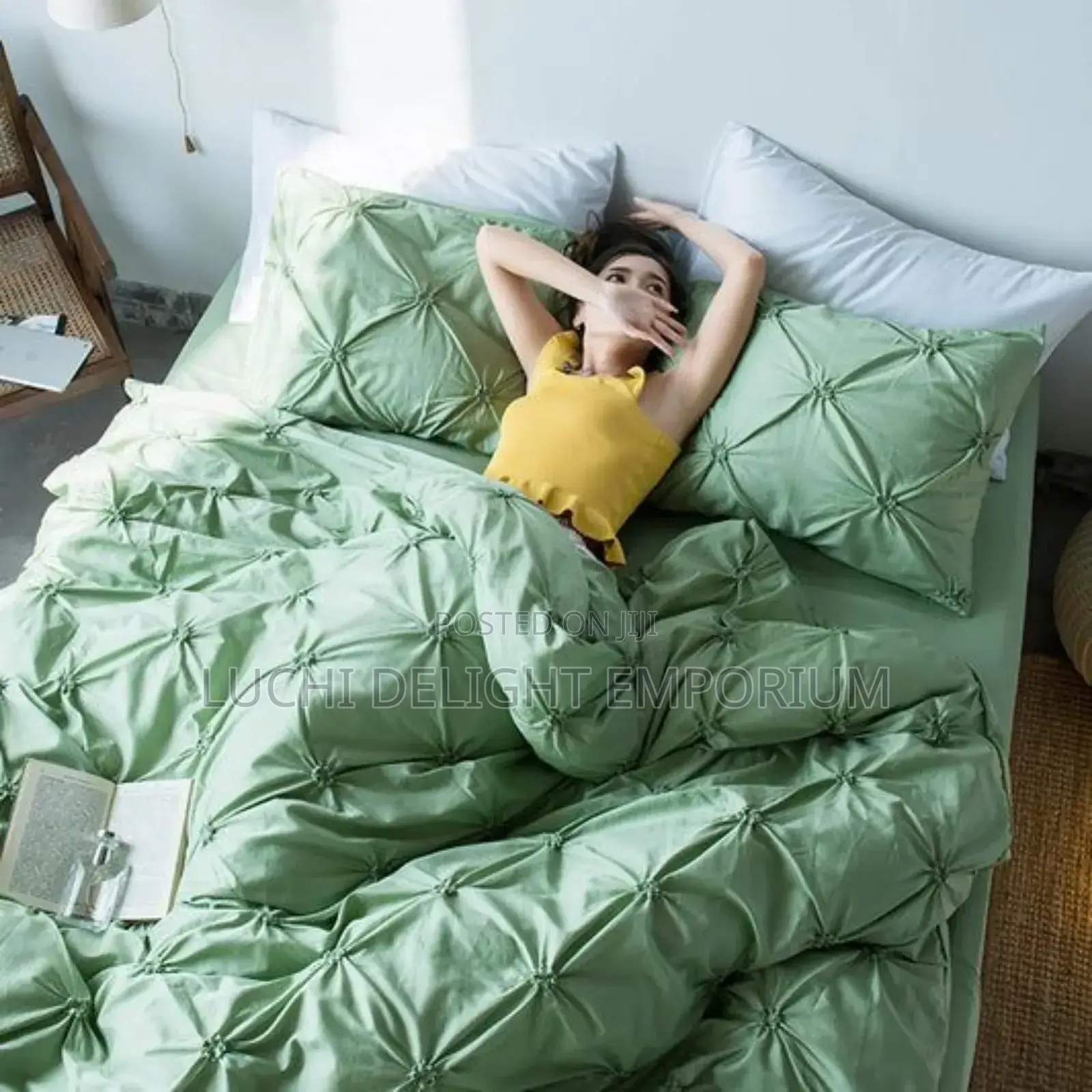 Experience Premium Comfort With Our Pinch Tech Duvet!