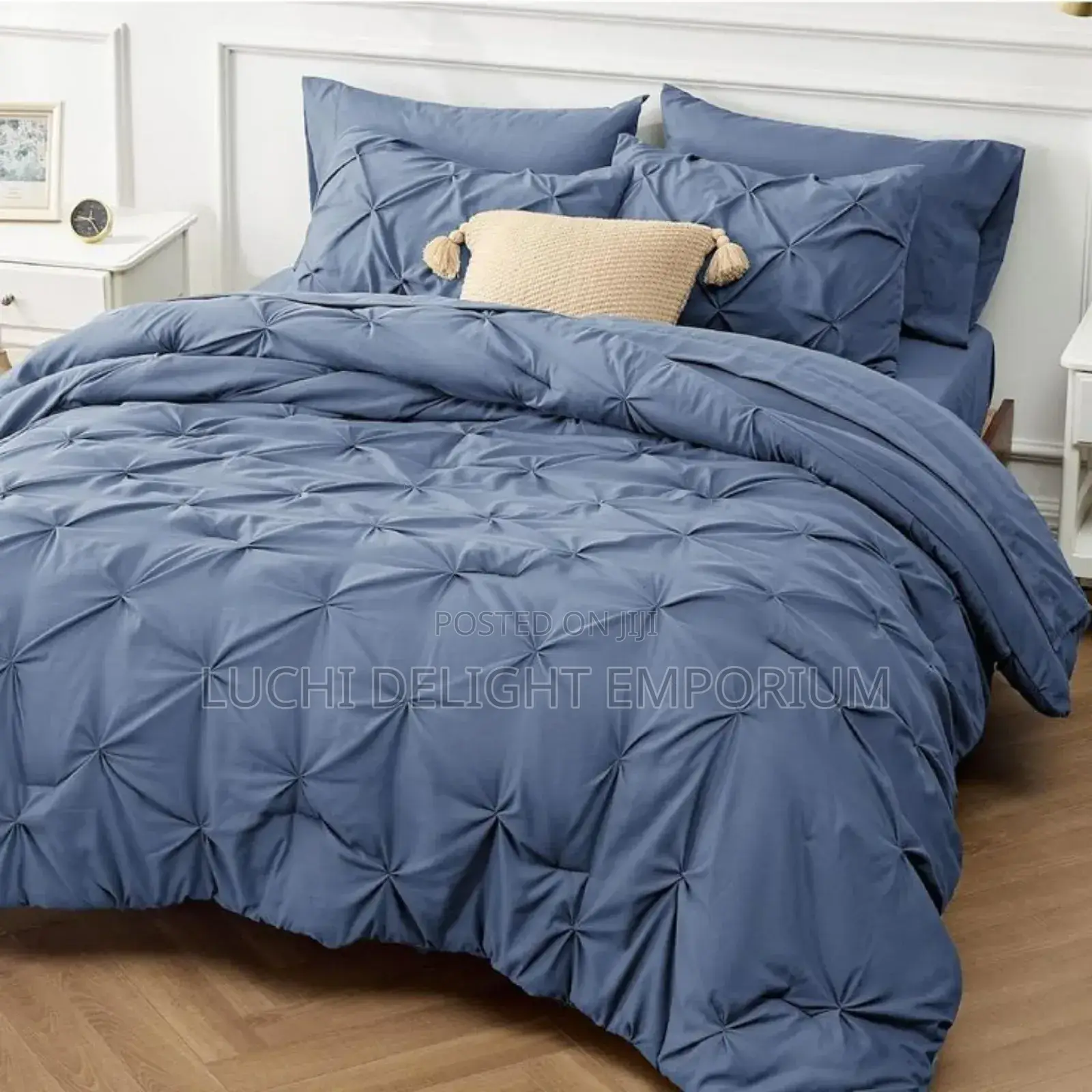 Experience Premium Comfort With Our Pinch Tech Duvet!