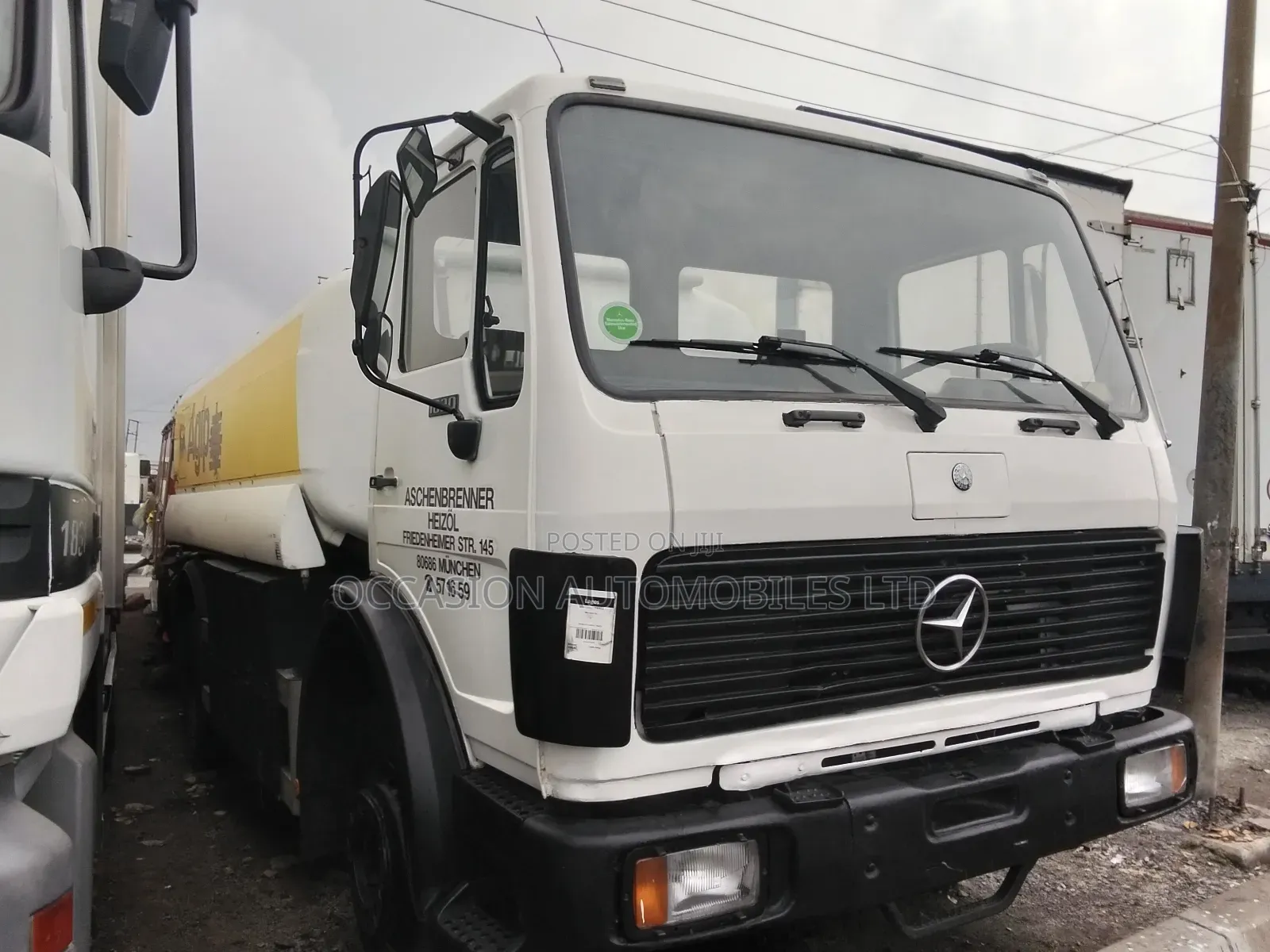 Mercedes Benz Diesel Truck