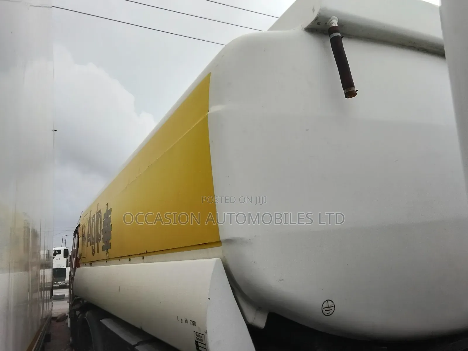 Mercedes Benz Diesel Truck
