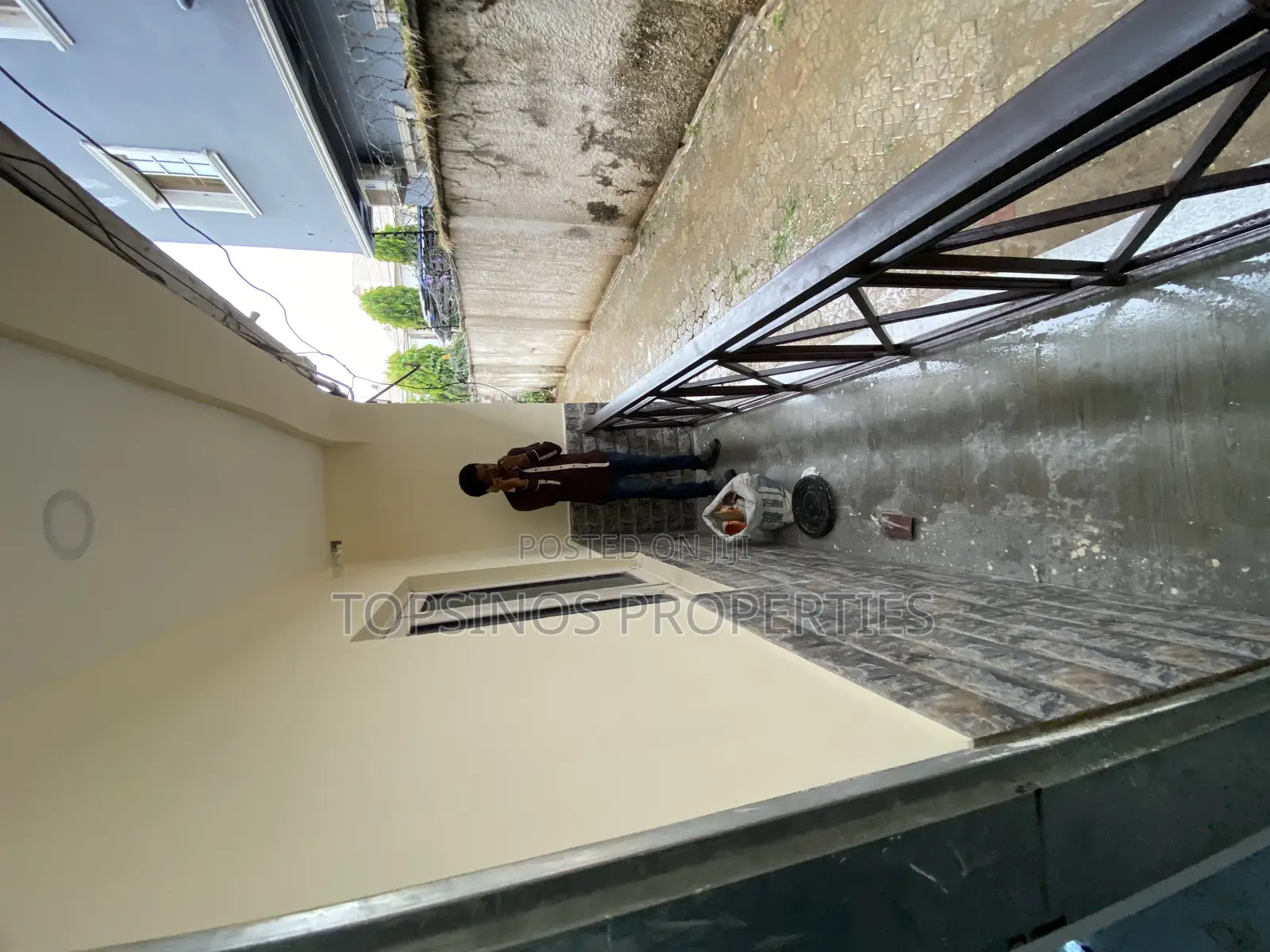 2bdrm Block of Flats in Dawaki for rent