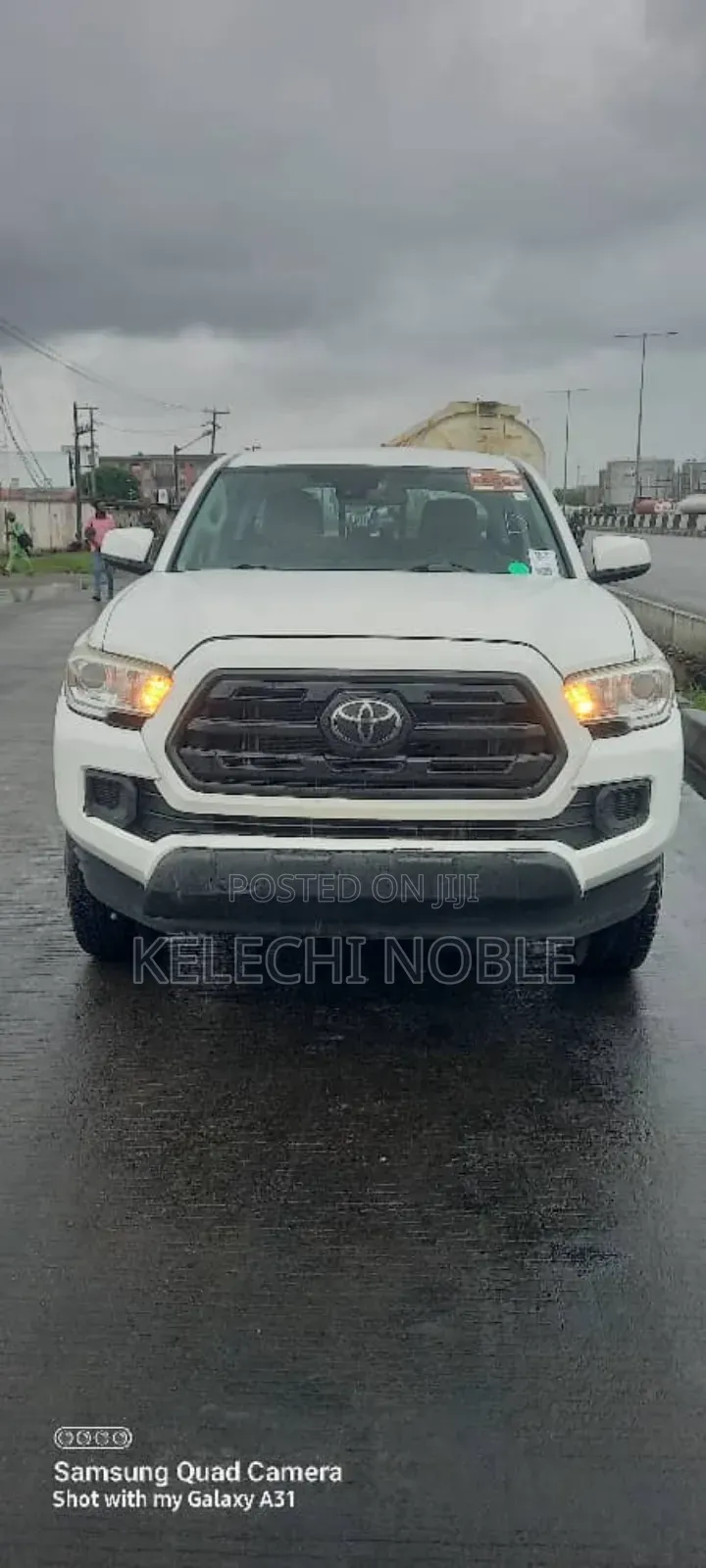 Toyota Tacoma SR5 2018 White