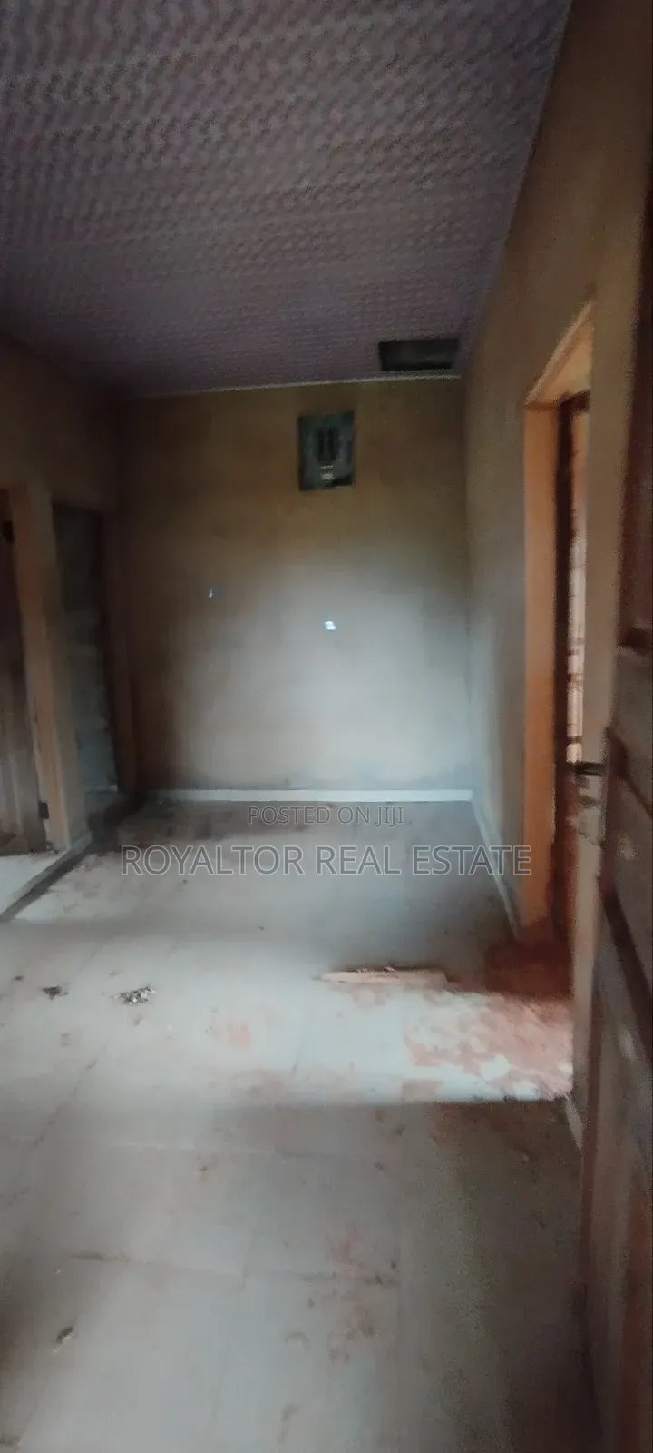 2bdrm Block of Flats in Royaltor Real Estate, Benin City for sale