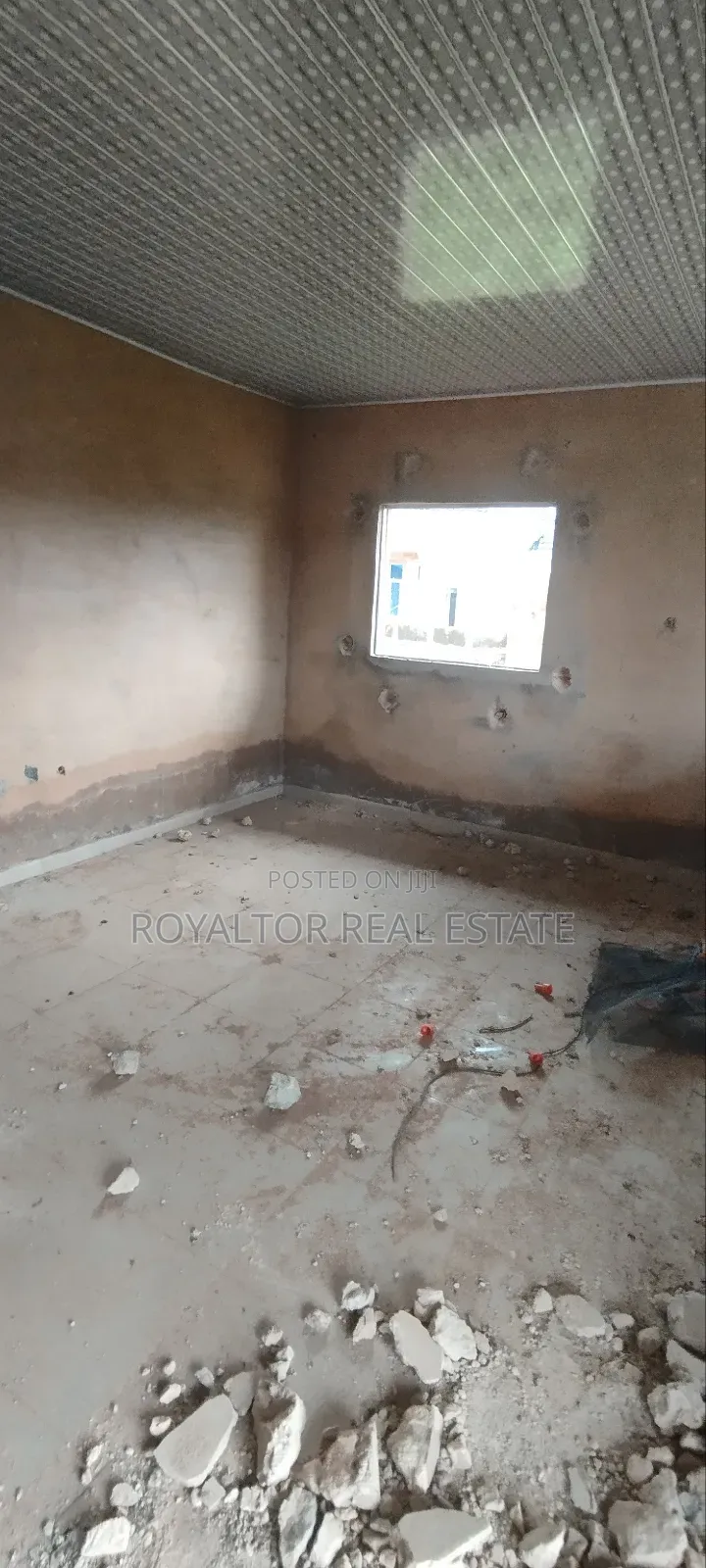 2bdrm Block of Flats in Royaltor Real Estate, Benin City for sale