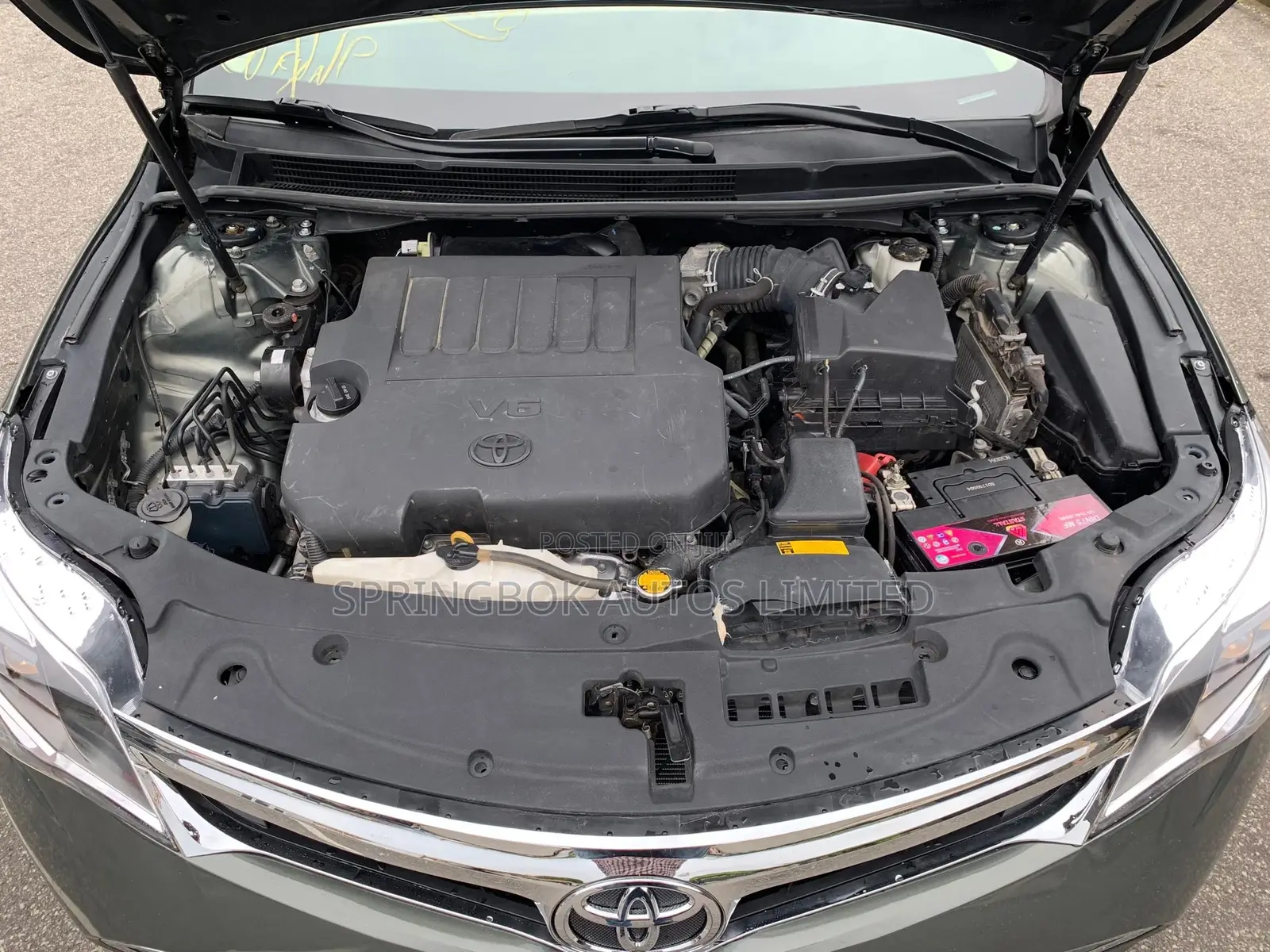 Toyota Avalon XLE Sedar FWD (3.5L 6cyl 6A) 2013 Gray