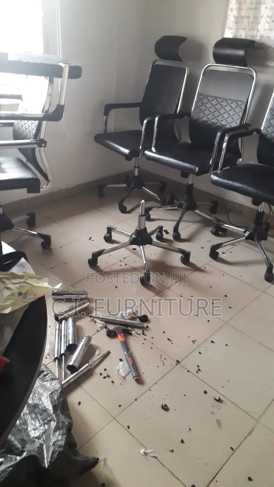 Expect We Repairs Broken Down Office Chair for People's Fav